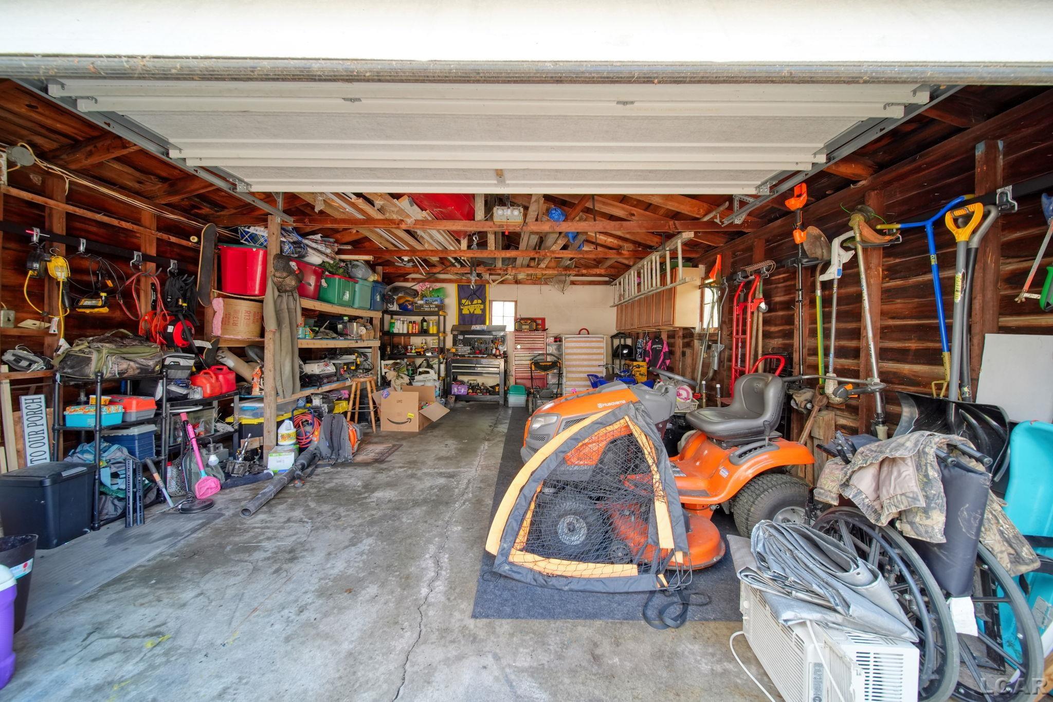 422 May Drive, Adrian, MI, 49221