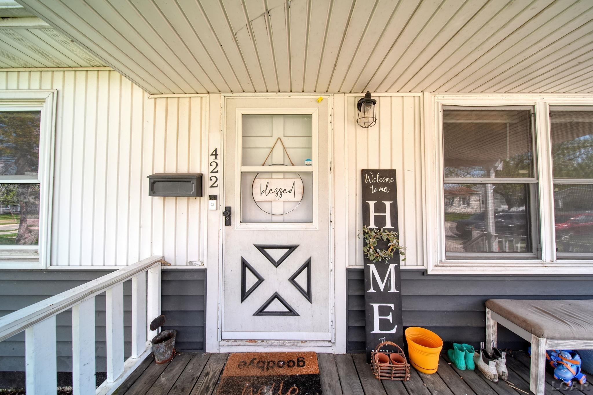422 May Drive, Adrian, MI, 49221