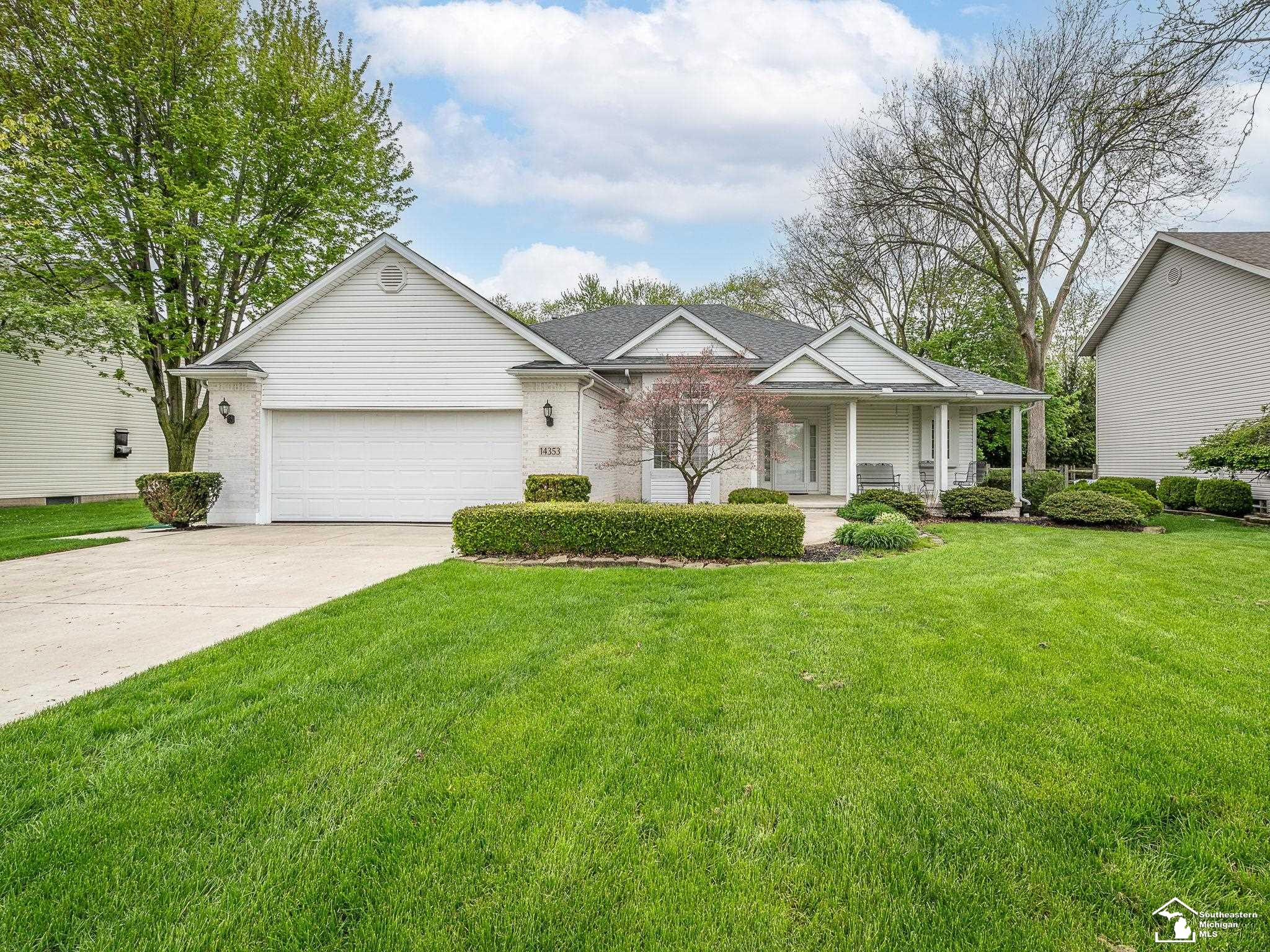 950 Waterloo Avenue, Monroe, MI, 48161