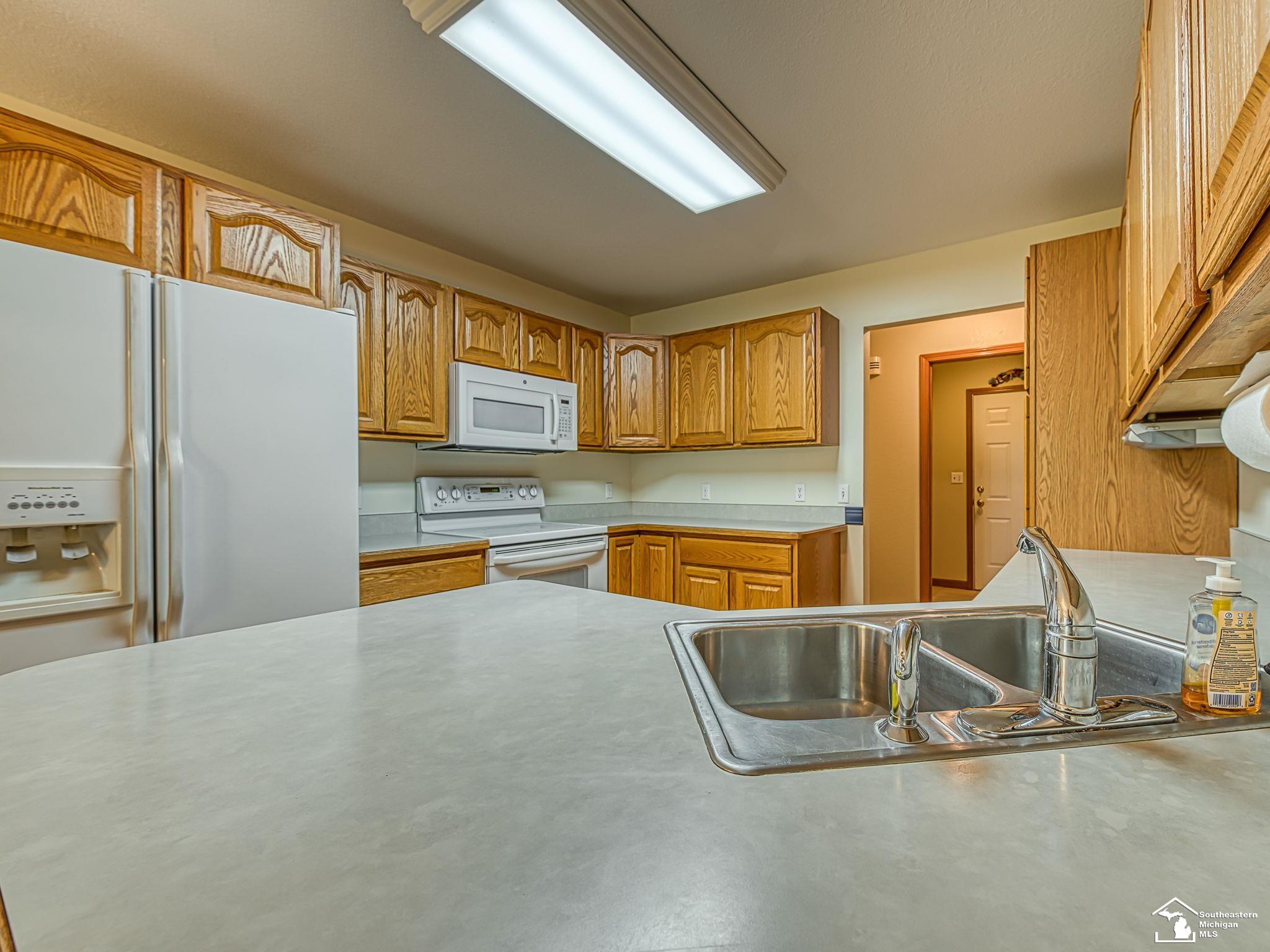14353 Canterbury Lane, Monroe, MI, 48161