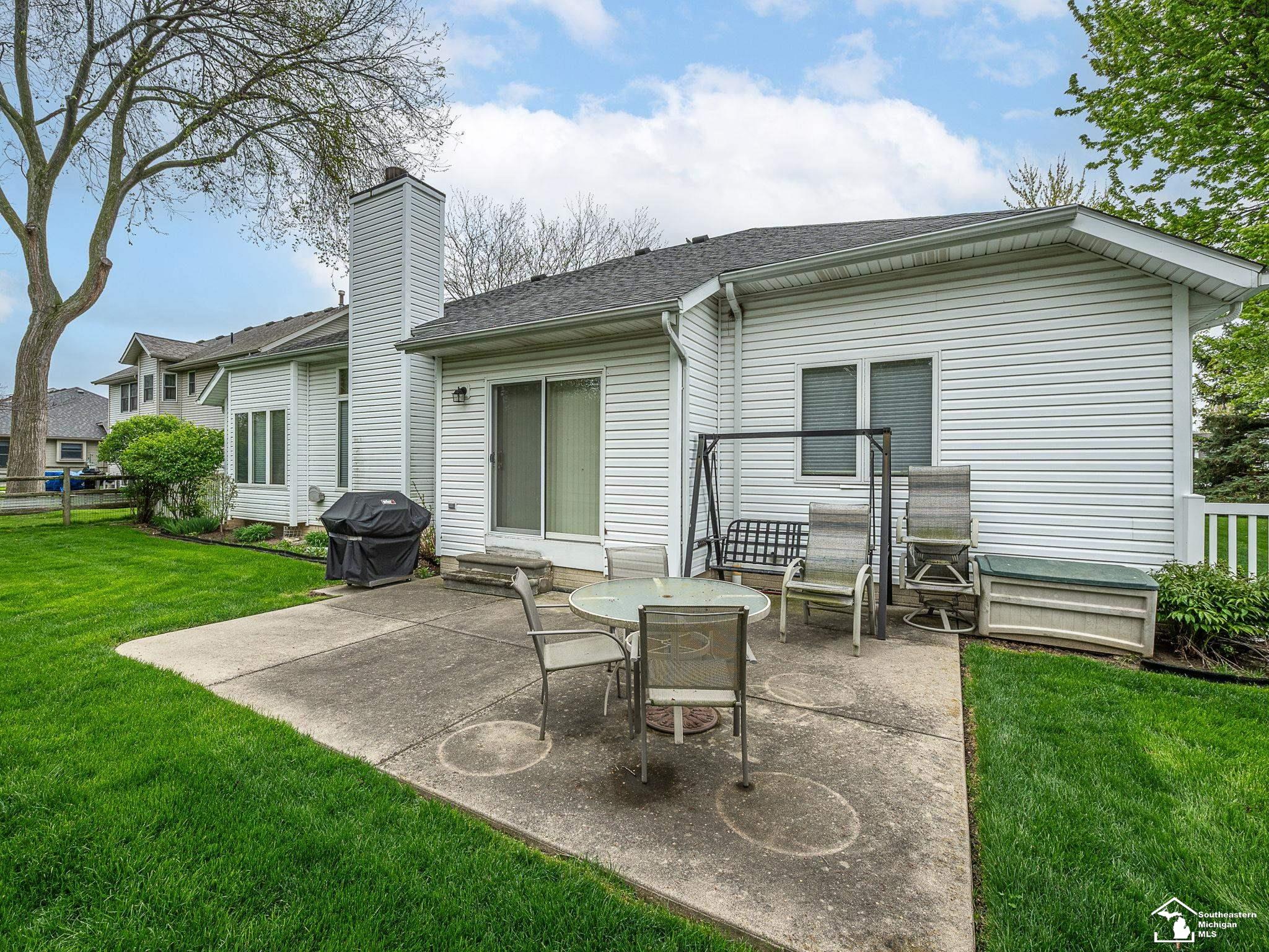 14353 Canterbury Lane, Monroe, MI, 48161