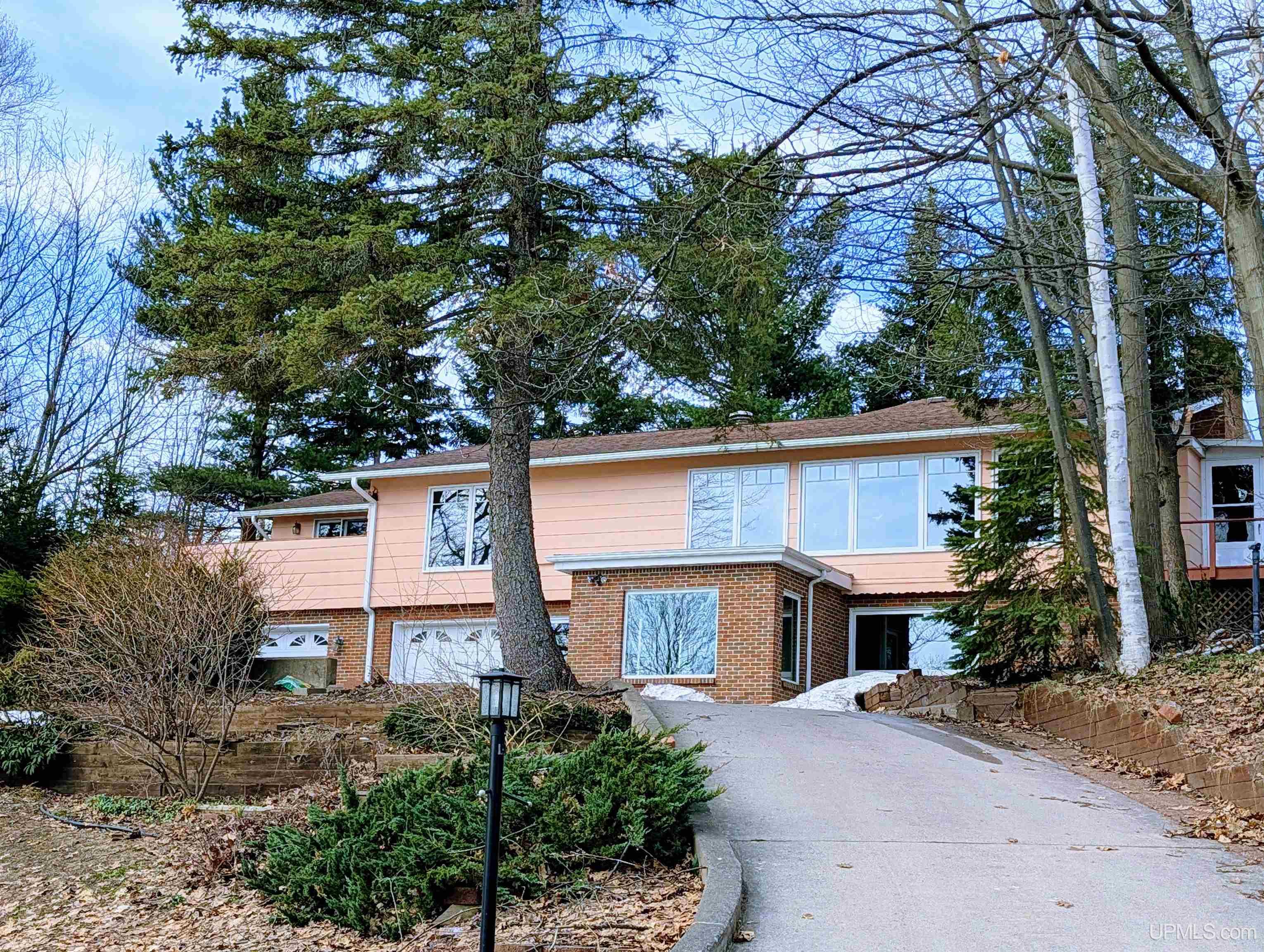 MLS 50205462 Large photo number 3 