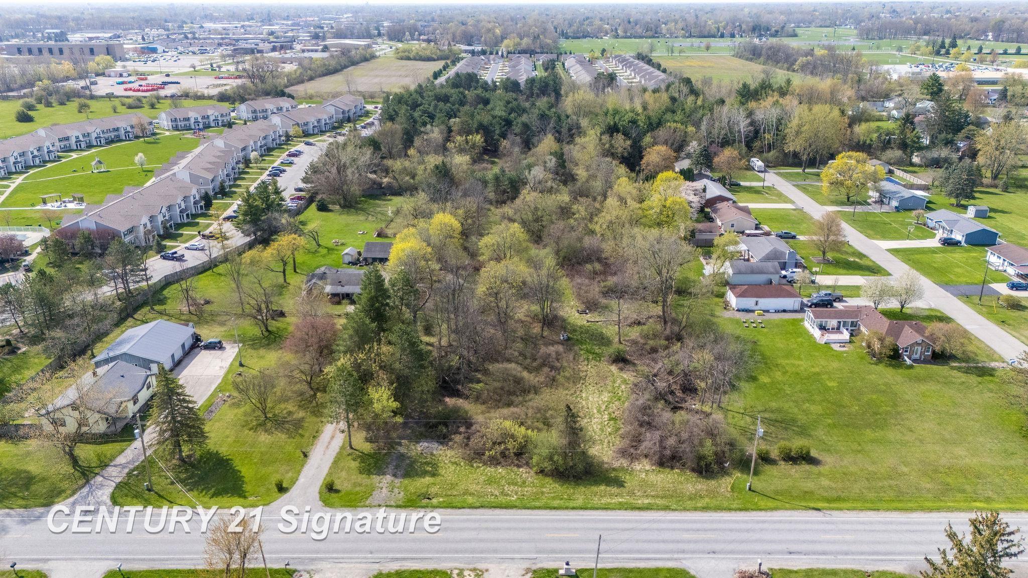 Schust Road, Saginaw, MI, 48603