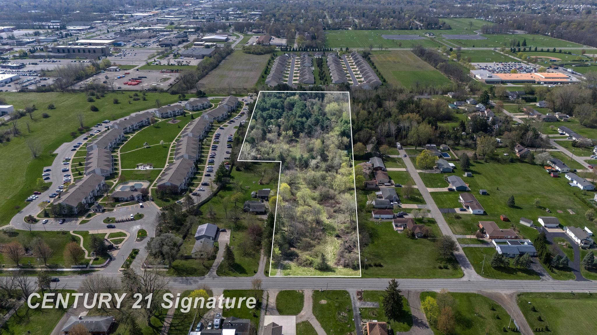 Schust Road, Saginaw, MI, 48603