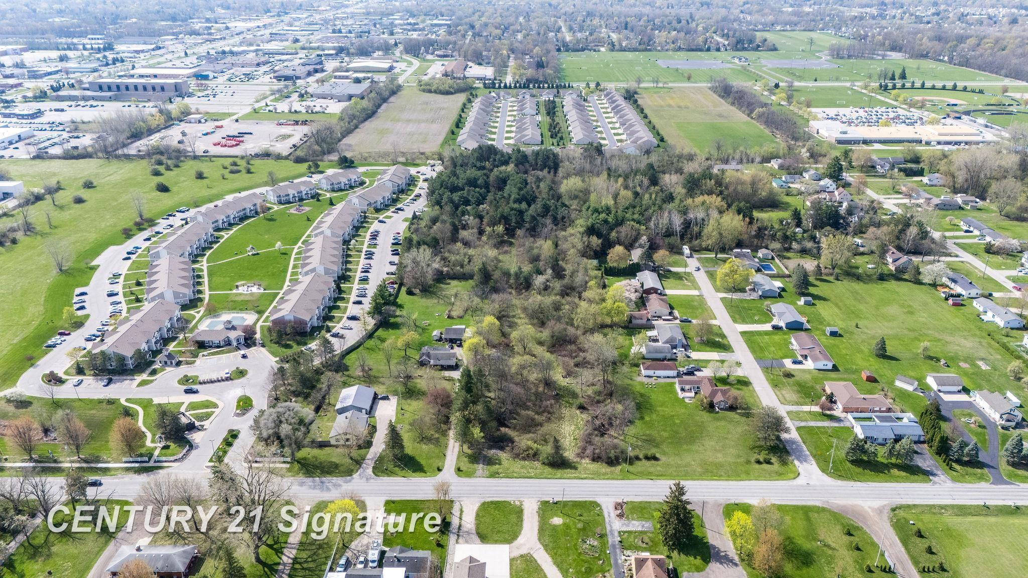 Schust Road, Saginaw, MI, 48603