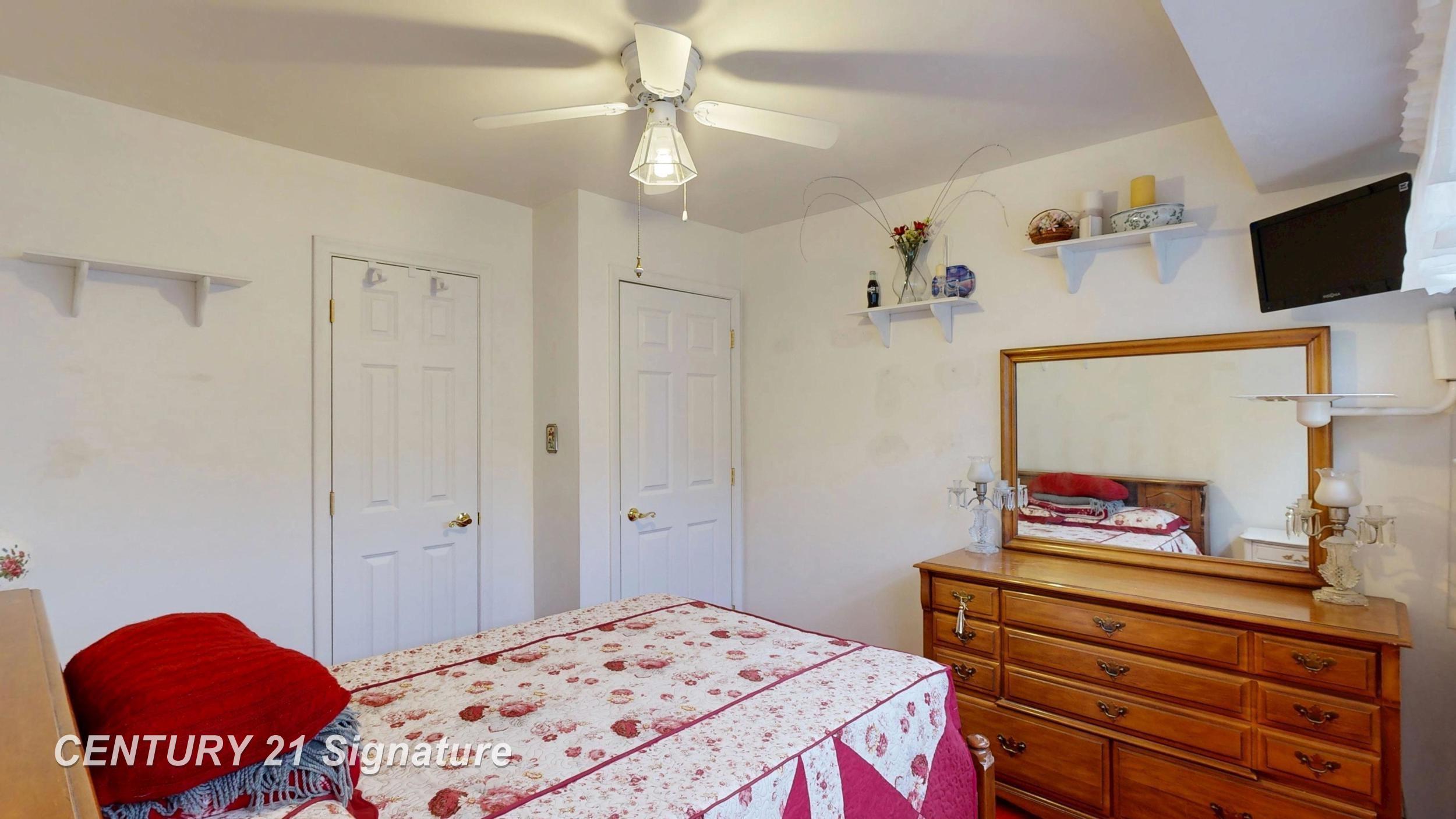 1823 Greenbrook Lane, Flint, MI, 48507