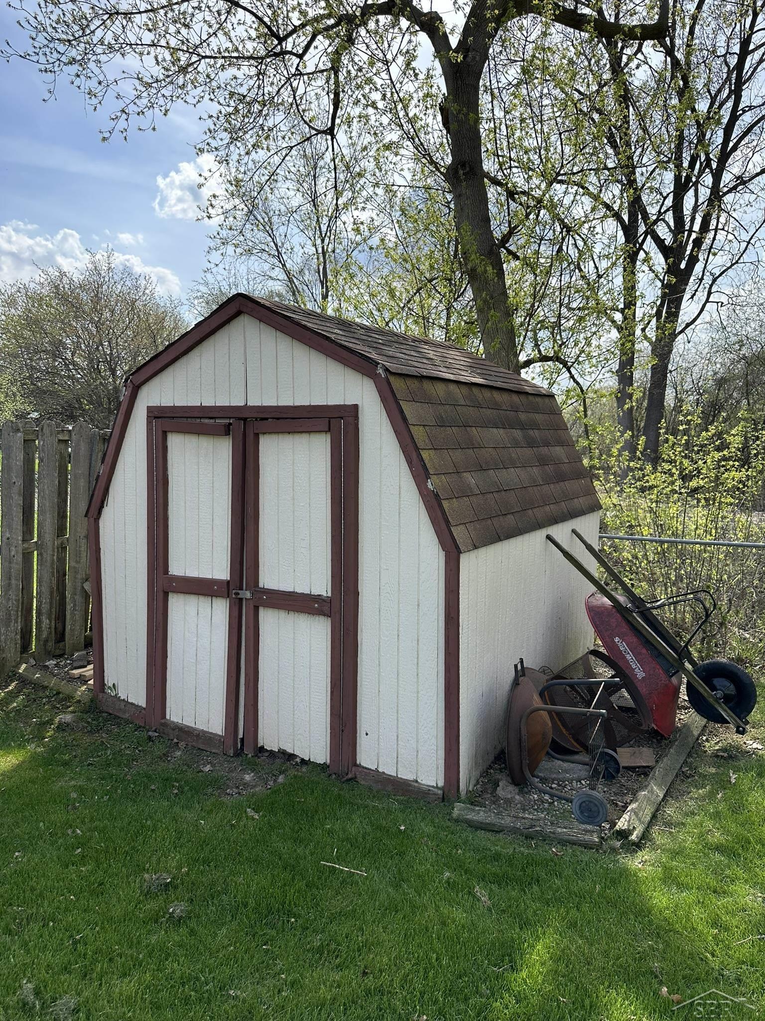 1191 Barbeau Drive, Saginaw, MI, 48638