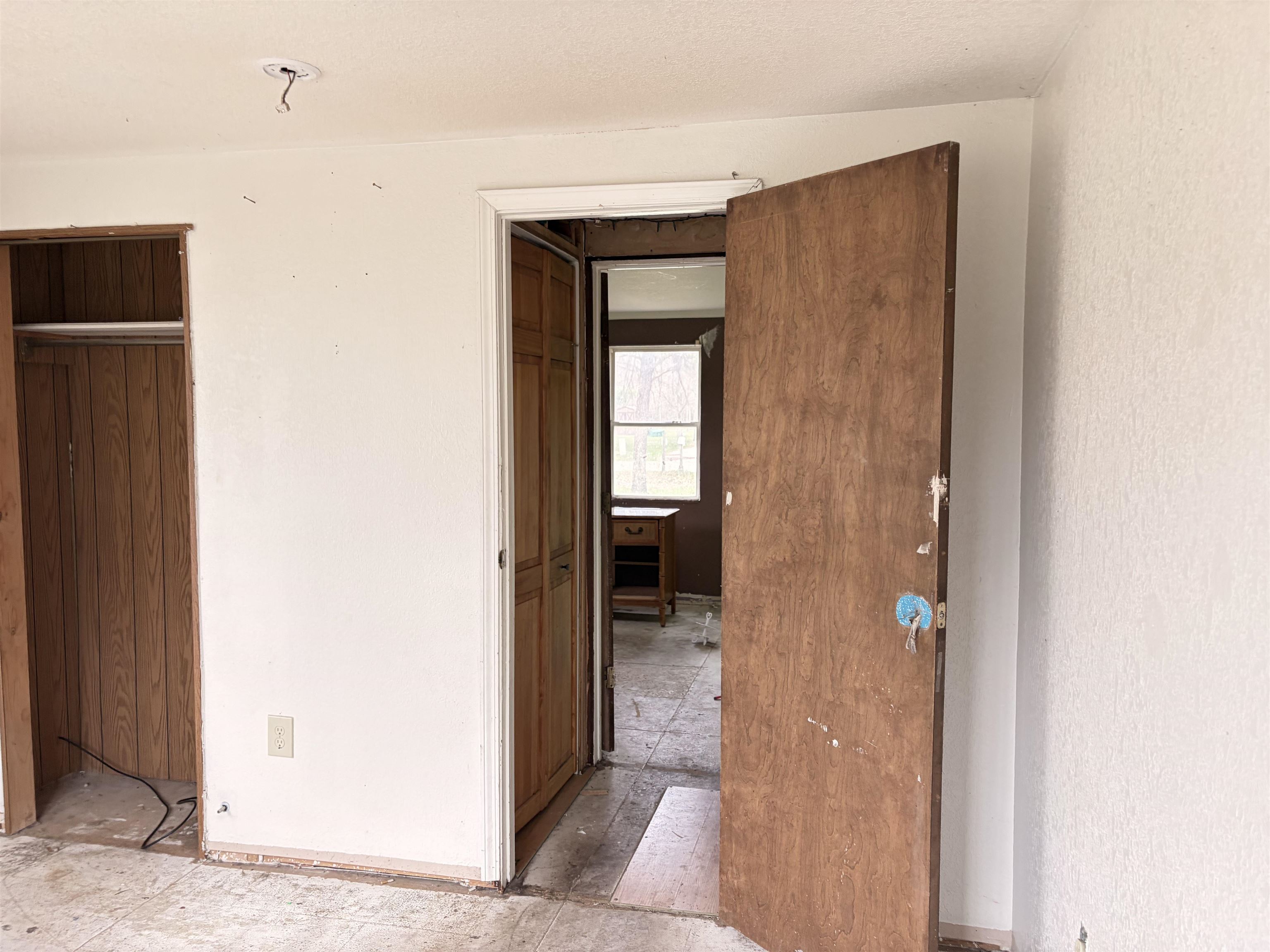 W Trail, Harrison, MI, 48625