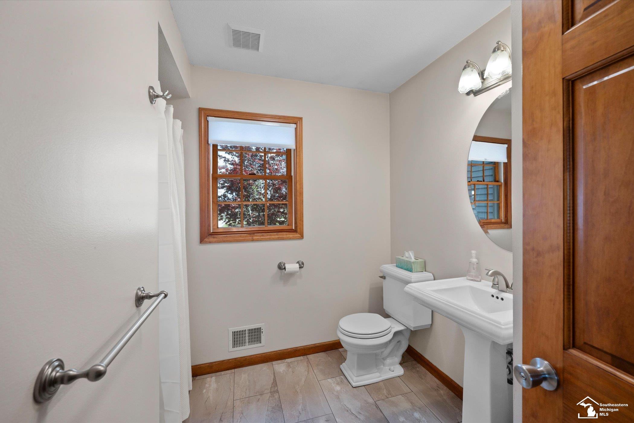 8911 Schroeder Road, Riga, MI, 49276