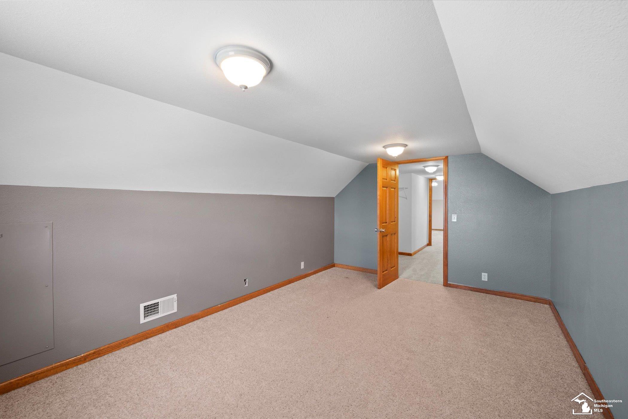 8911 Schroeder Road, Riga, MI, 49276