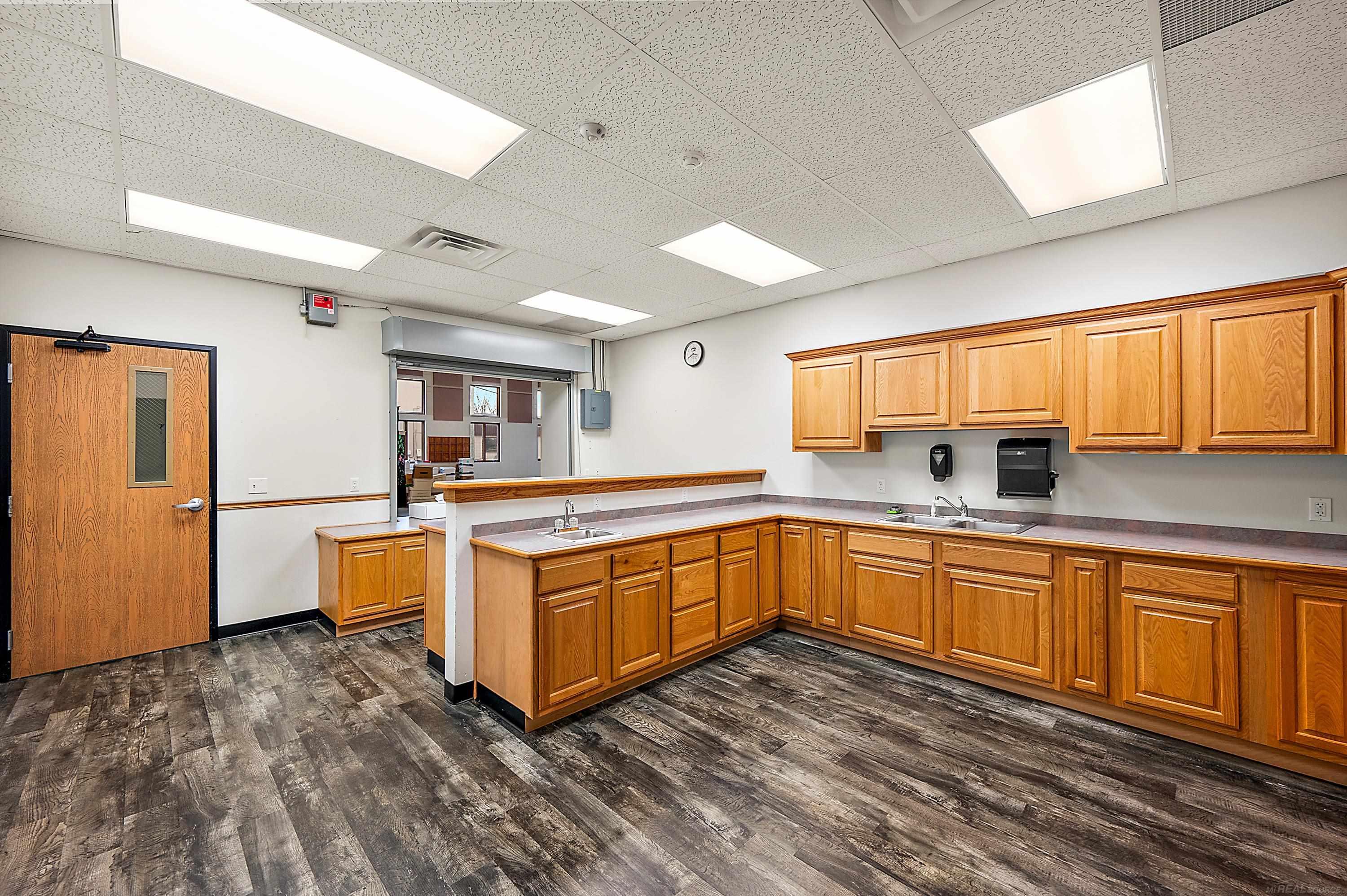 2061 S. Almont Avenue, Imlay City, MI, 48444