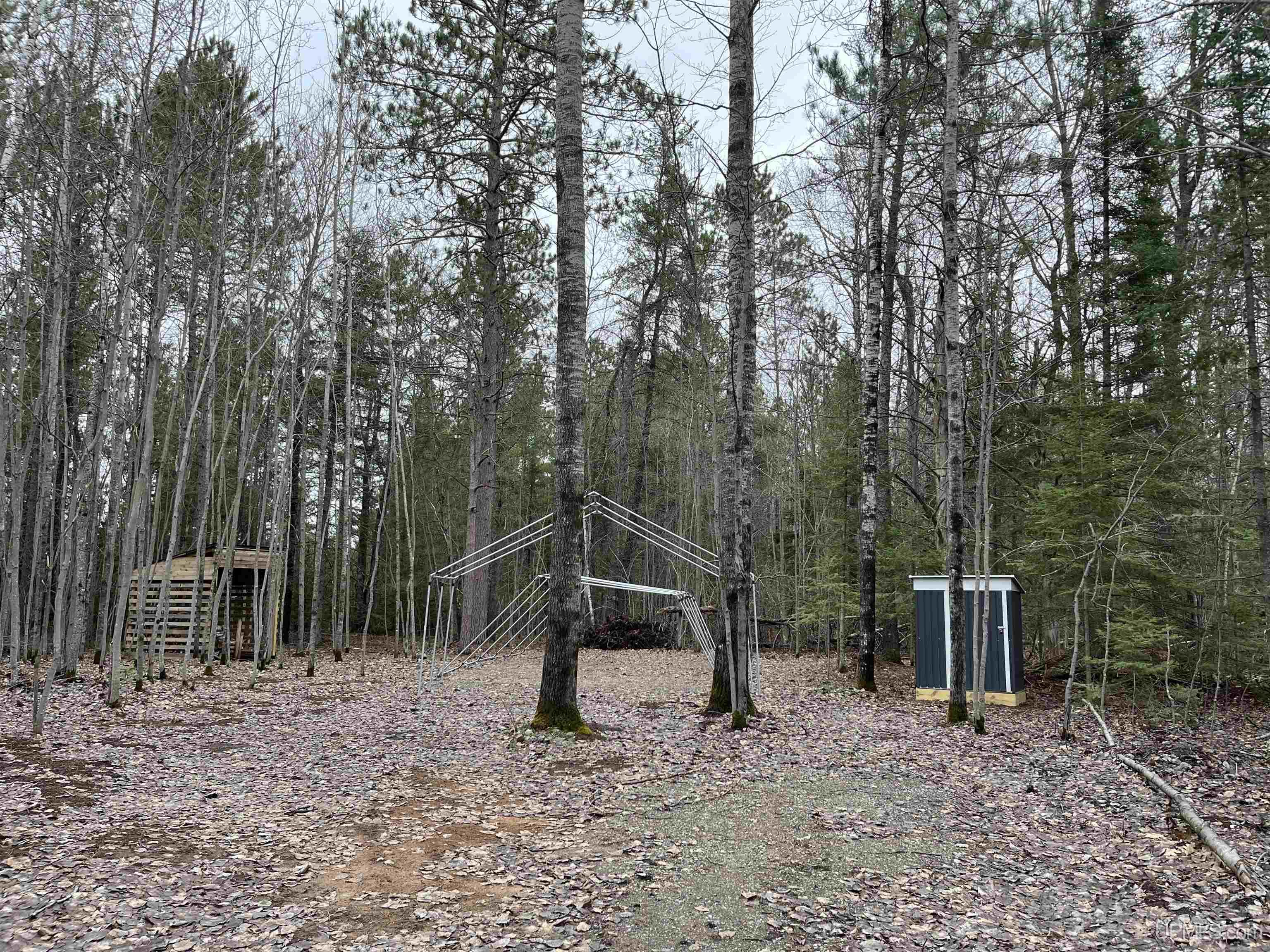 TBD Meadowbrook Hills Drive, Florence T-wi, WI, 54121