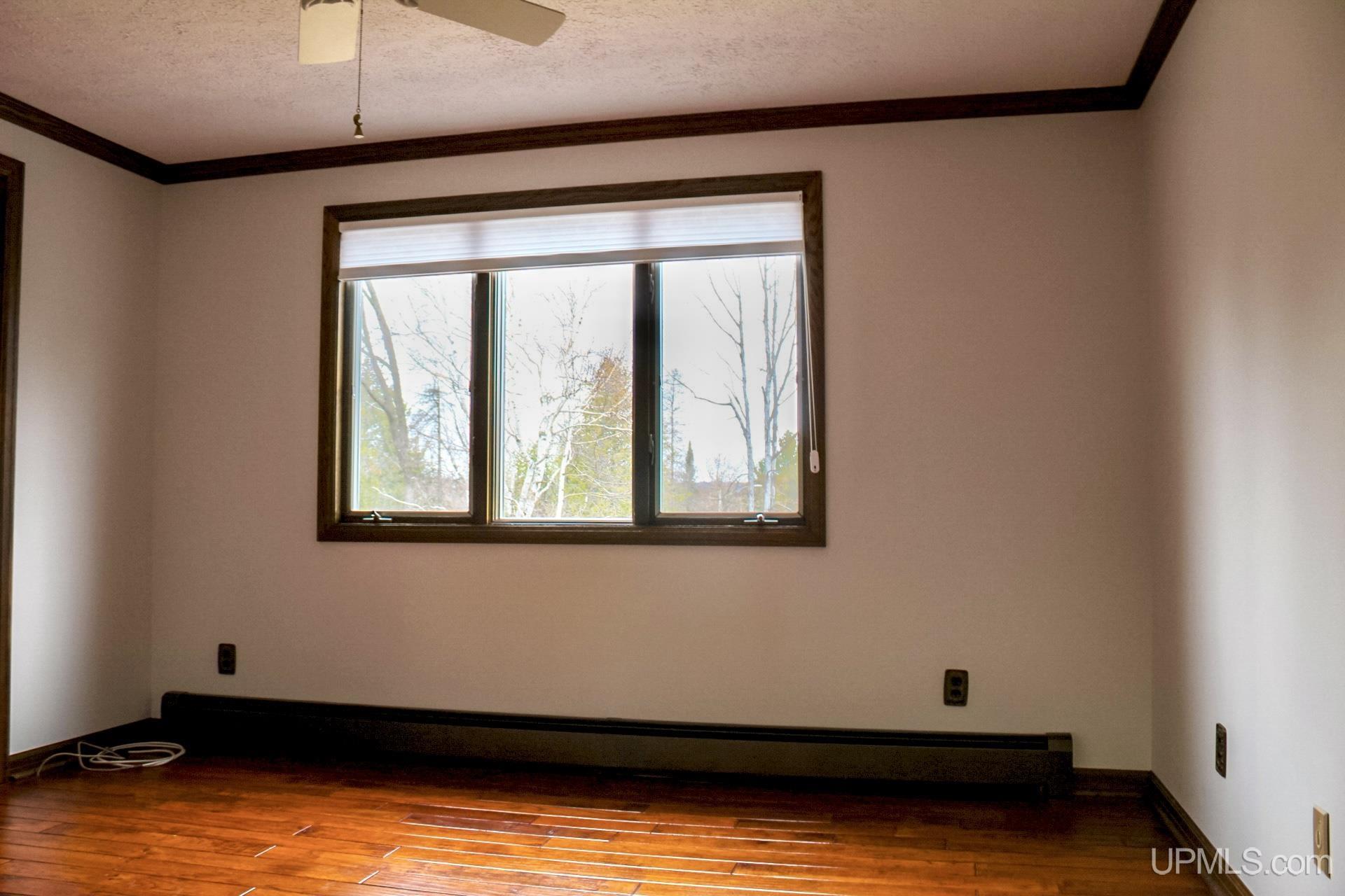 1005 11th Avenue, Houghton, MI, 49931