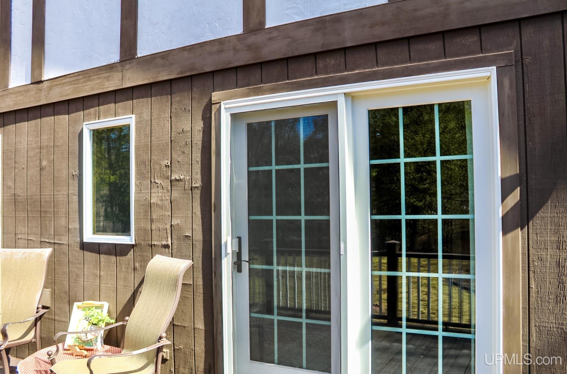 1005 11th Avenue, Houghton, MI, 49931