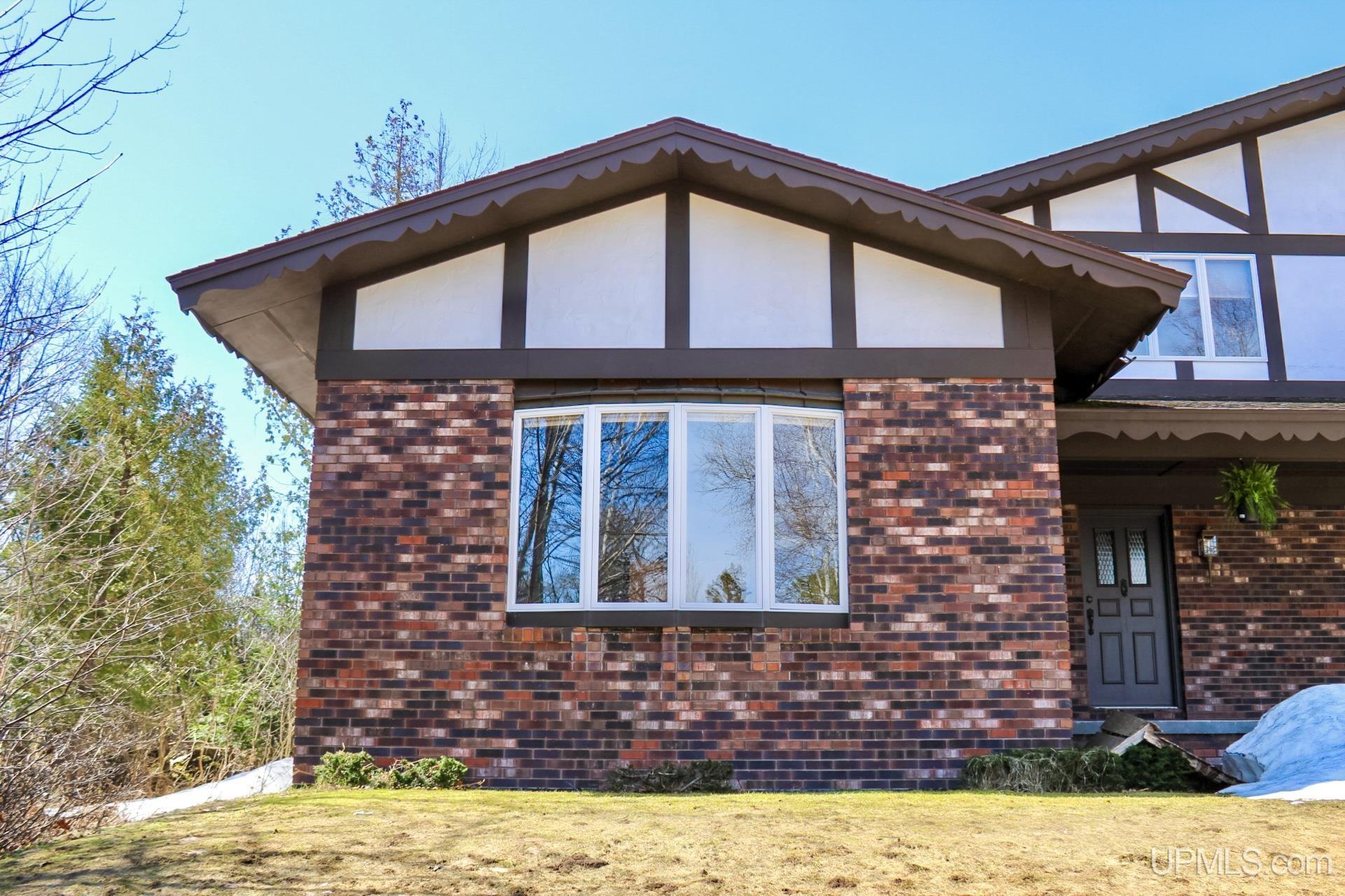 1005 11th Avenue, Houghton, MI, 49931