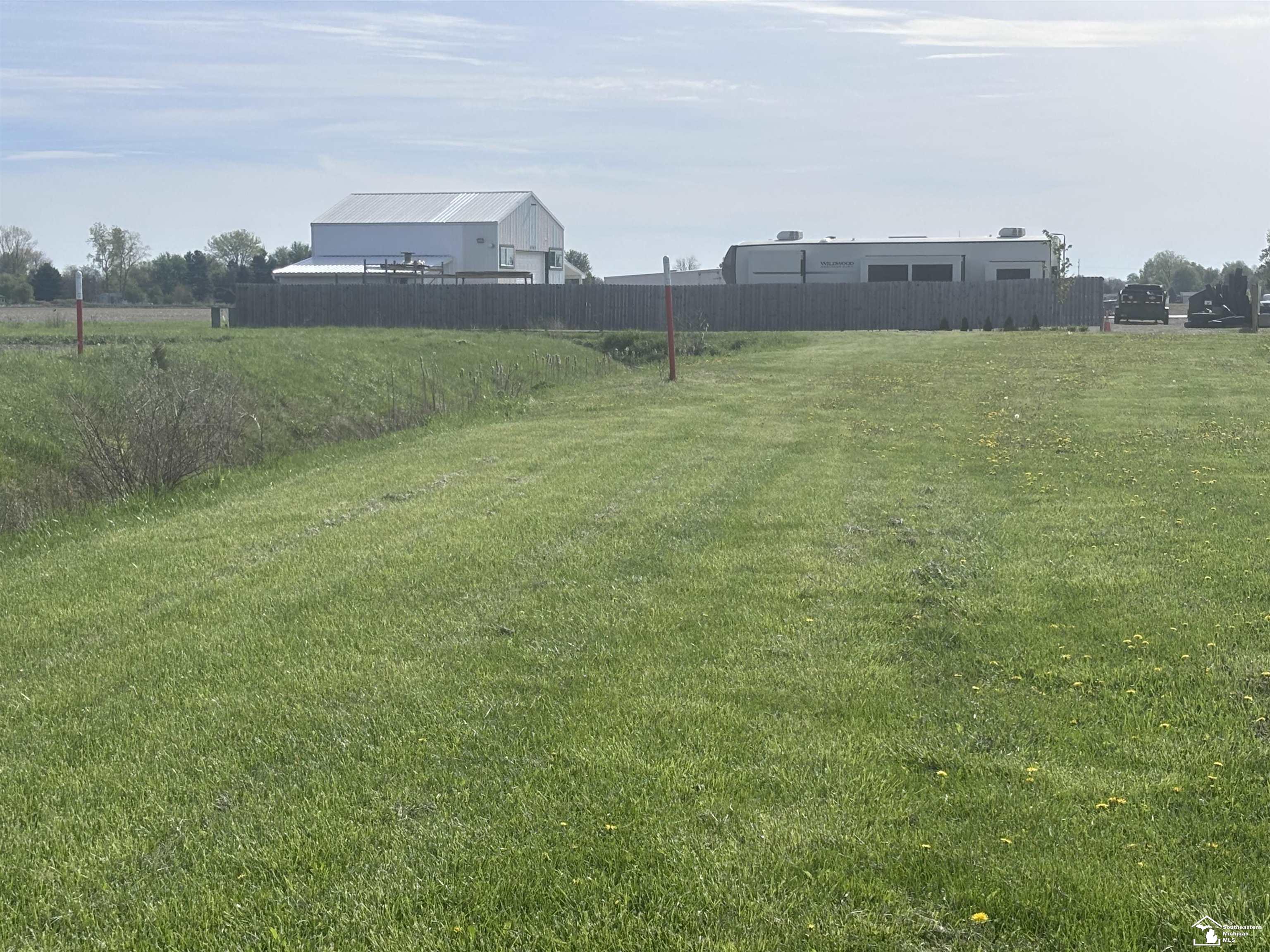 8302 E Us 223 Highway, Palmyra, MI, 49228