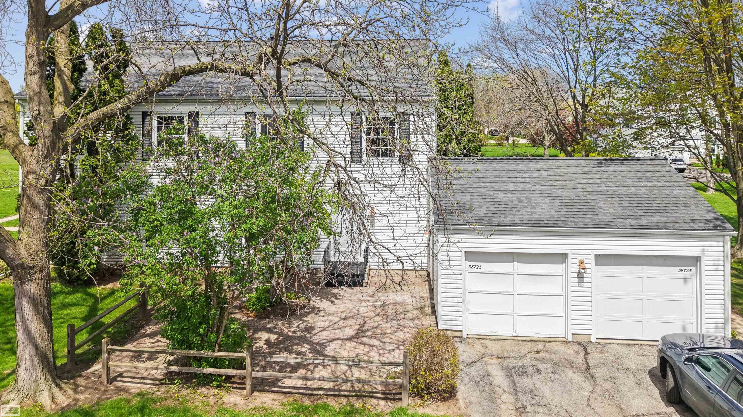 26793 Kirkway Circle, Trenton, MI, 48183 1971