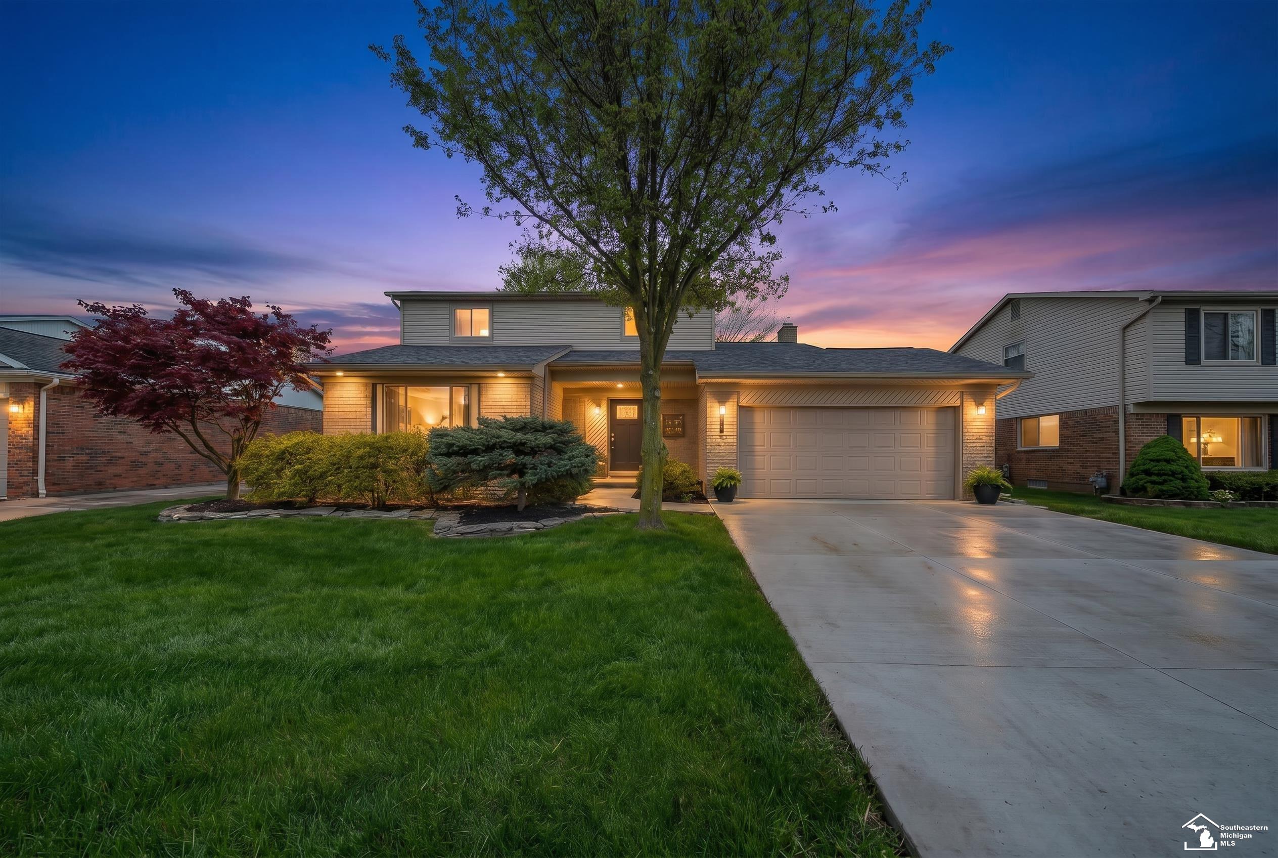 Megan Webster Featured Listings