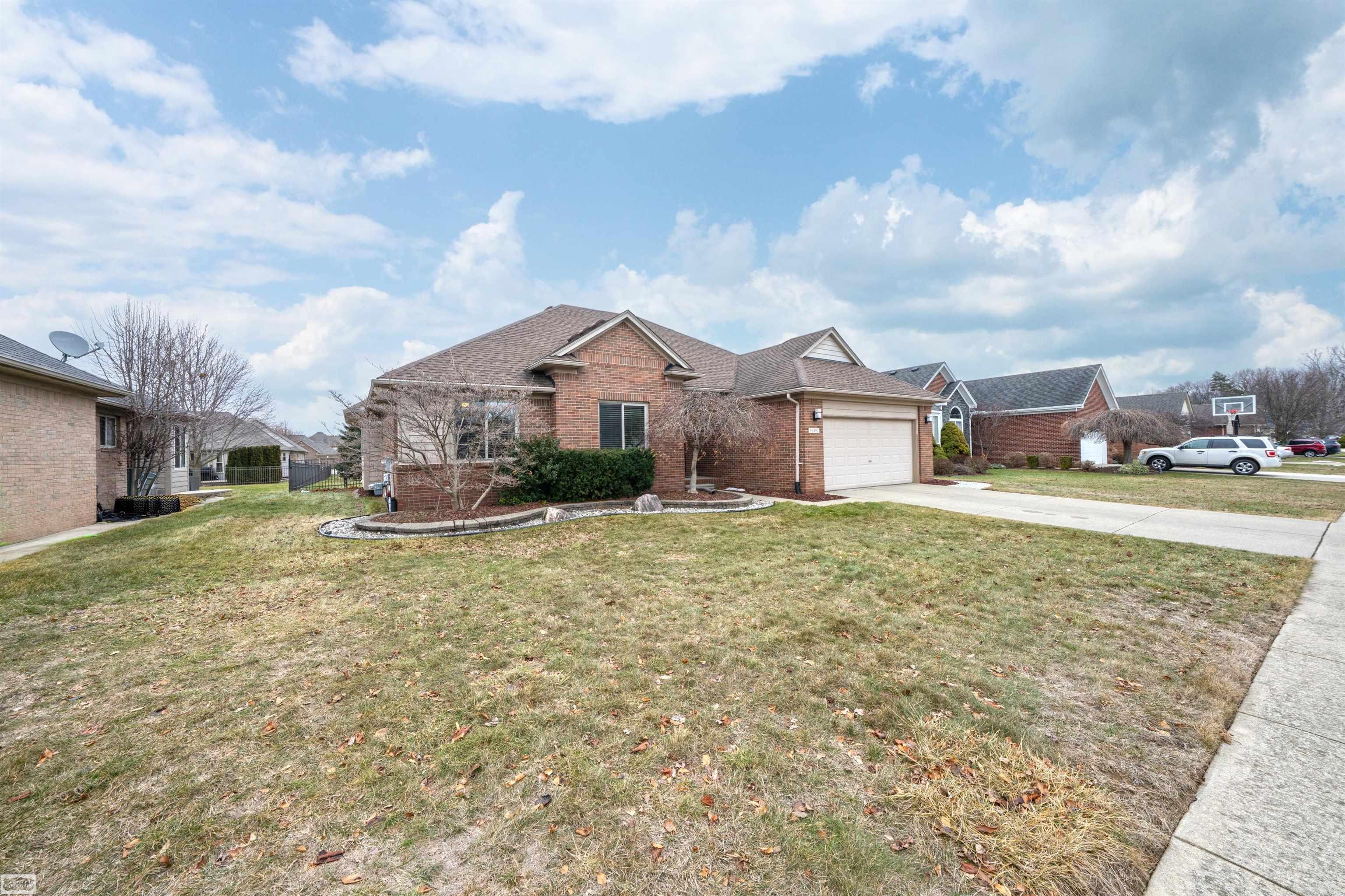 50492 Alden Drive, Macomb, MI, 48044
