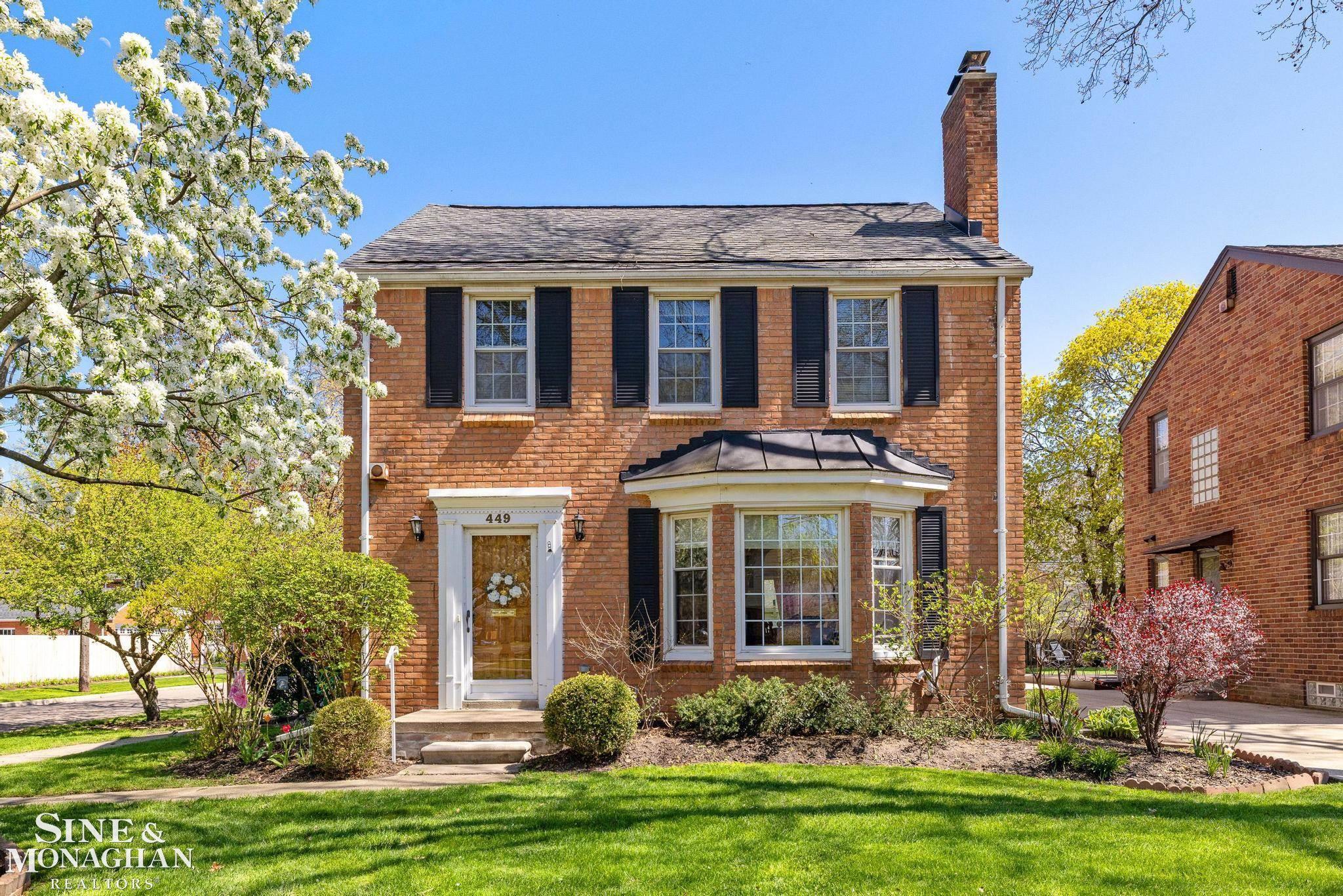 449 Allard Road, Grosse Pointe Farms, MI, 48236