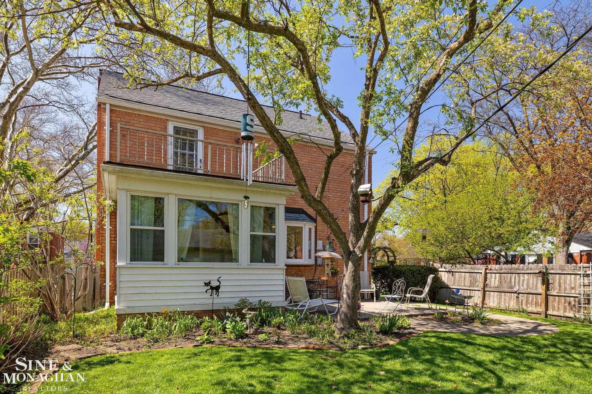449 Allard Road, Grosse Pointe Farms, MI, 48236