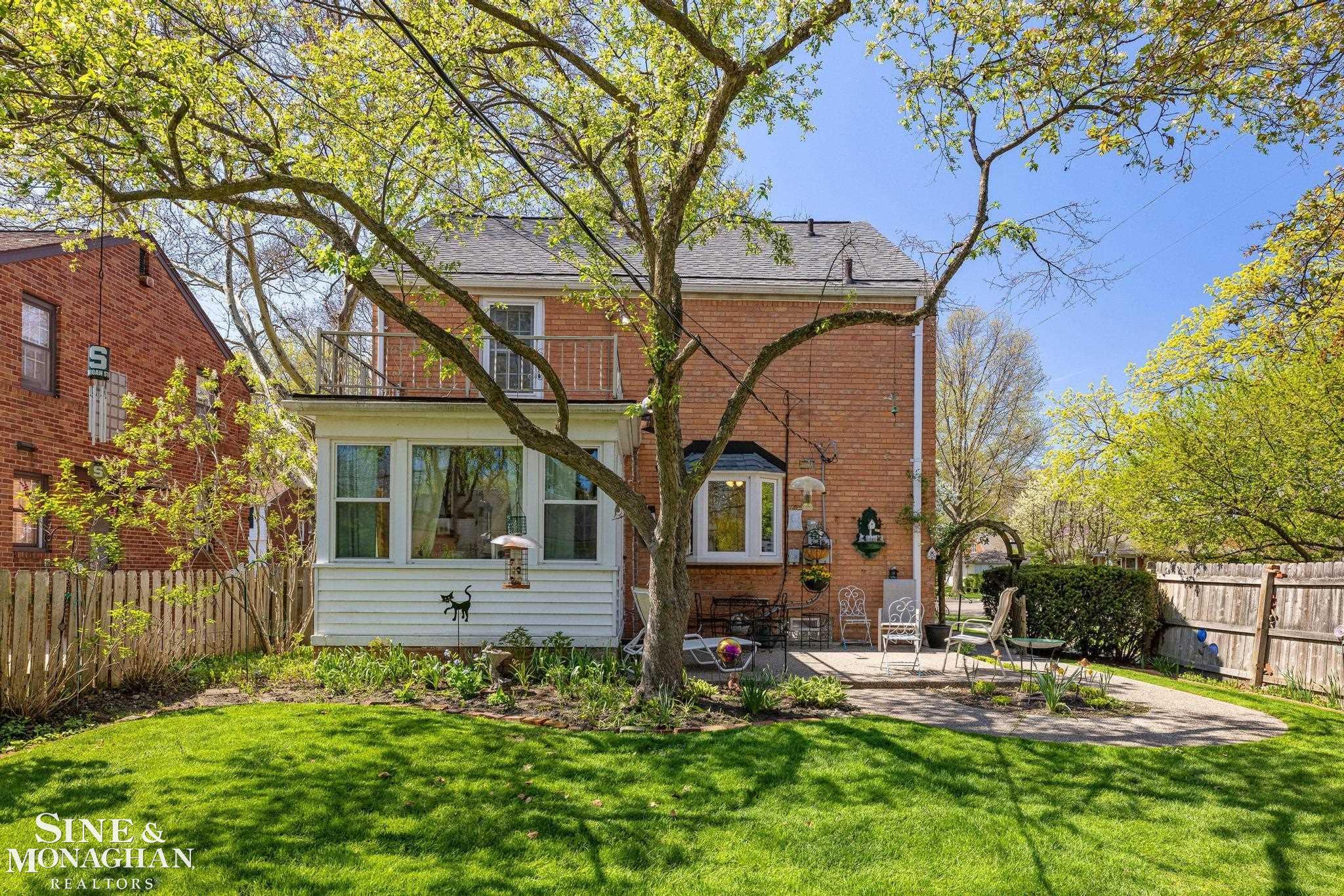 449 Allard Road, Grosse Pointe Farms, MI, 48236