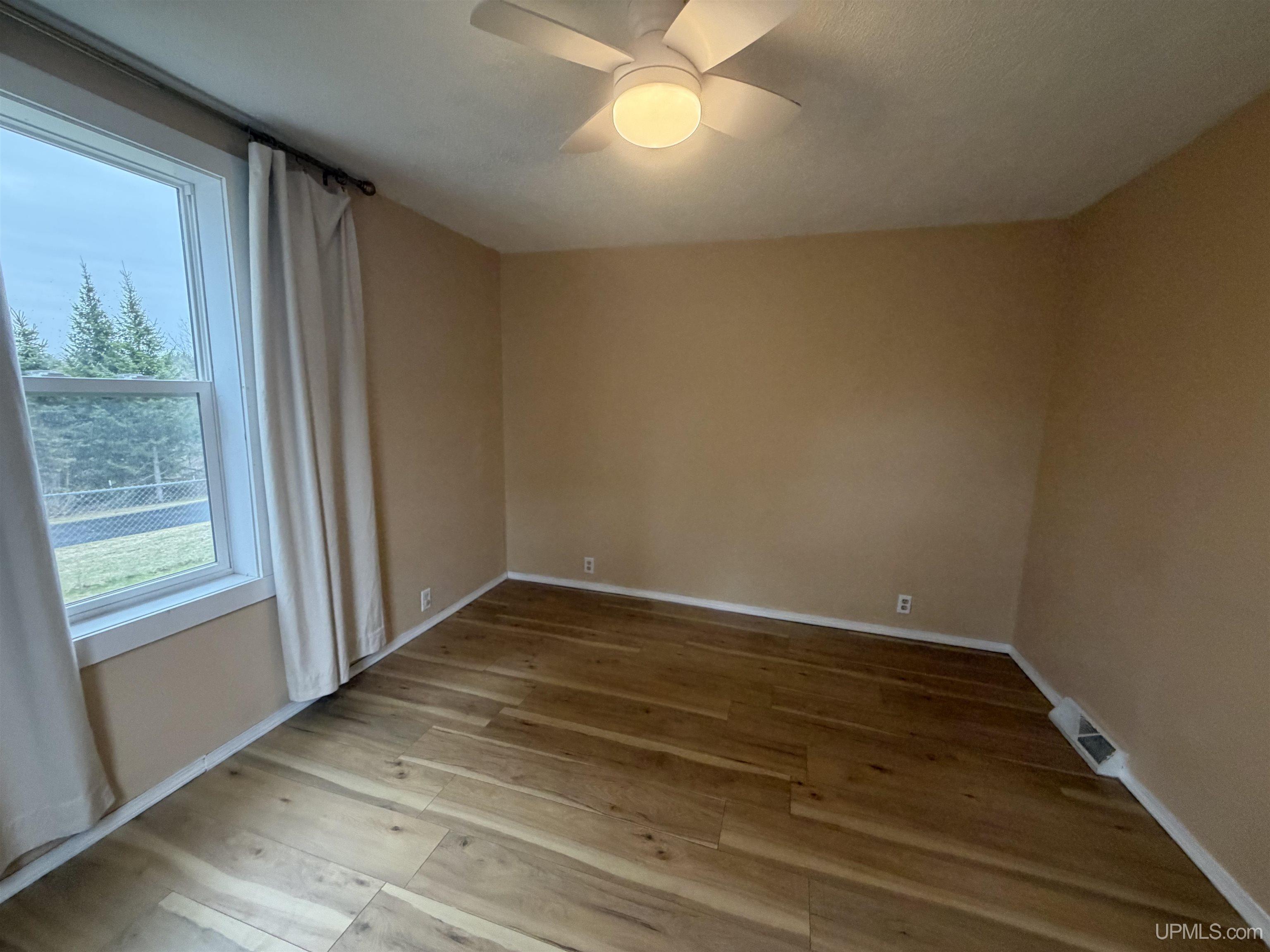 475 River Street, Ishpeming, MI, 49849