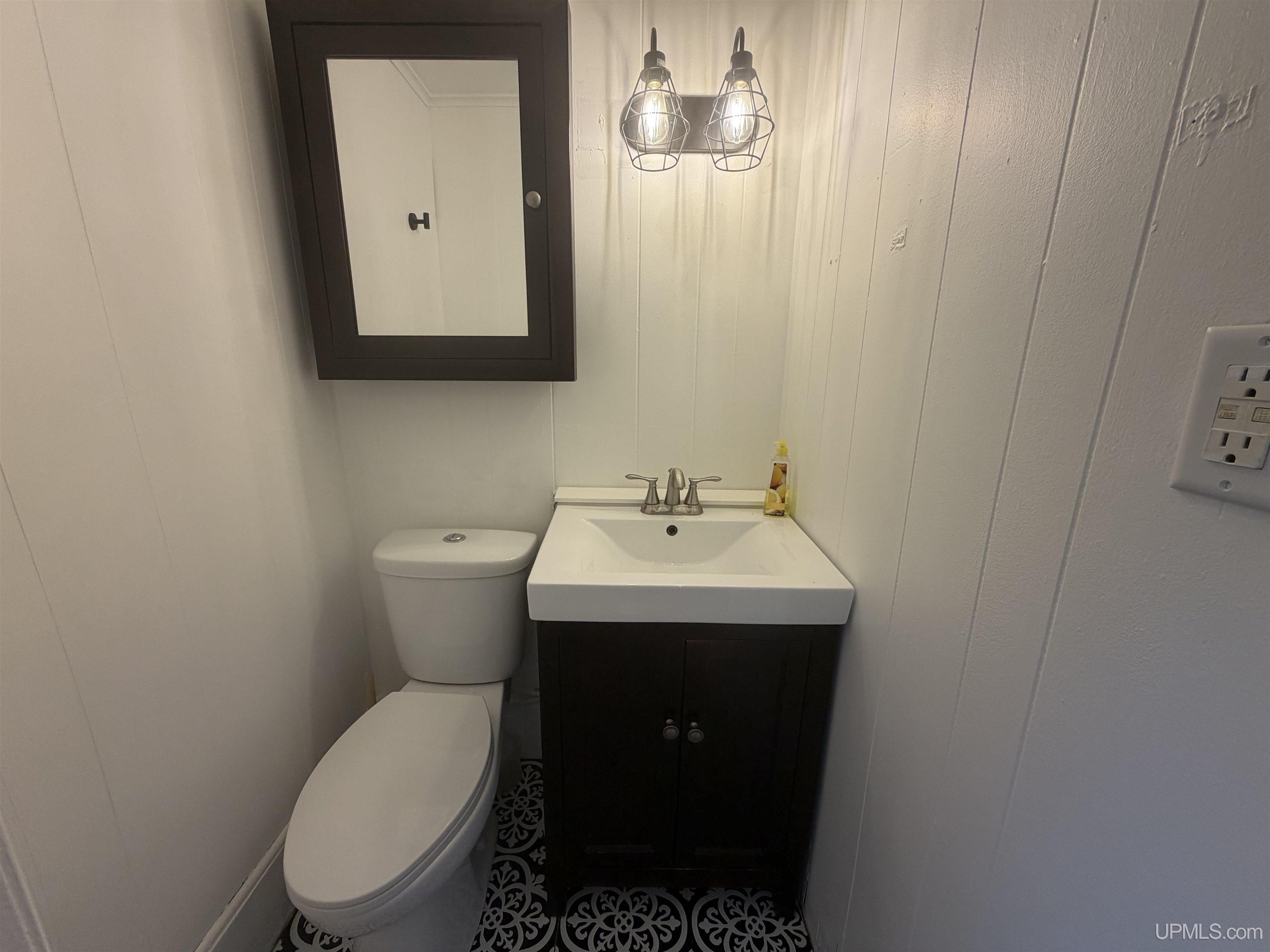 475 River Street, Ishpeming, MI, 49849