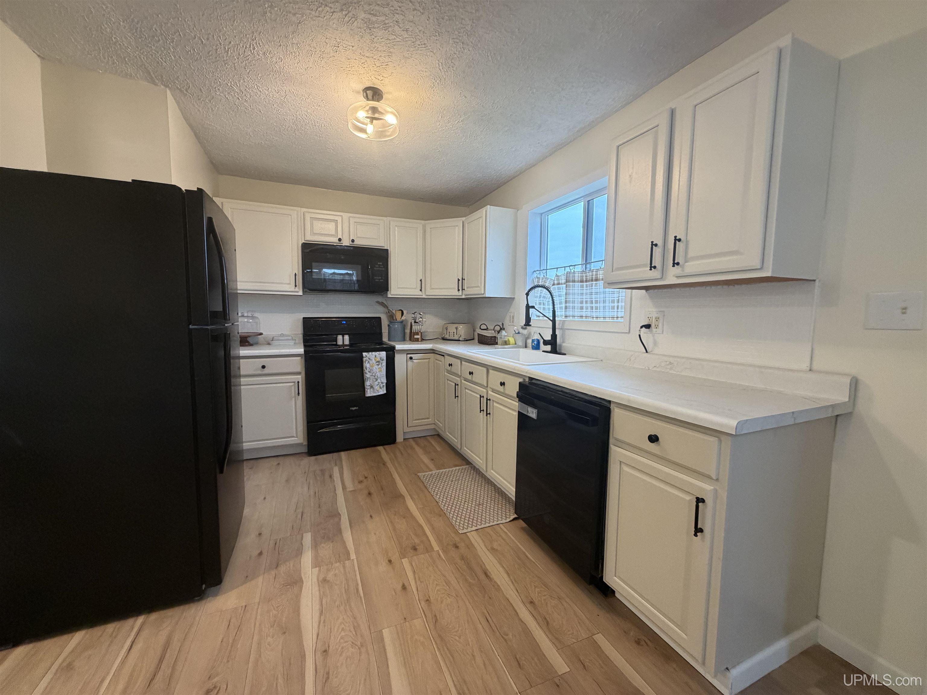475 River Street, Ishpeming, MI, 49849