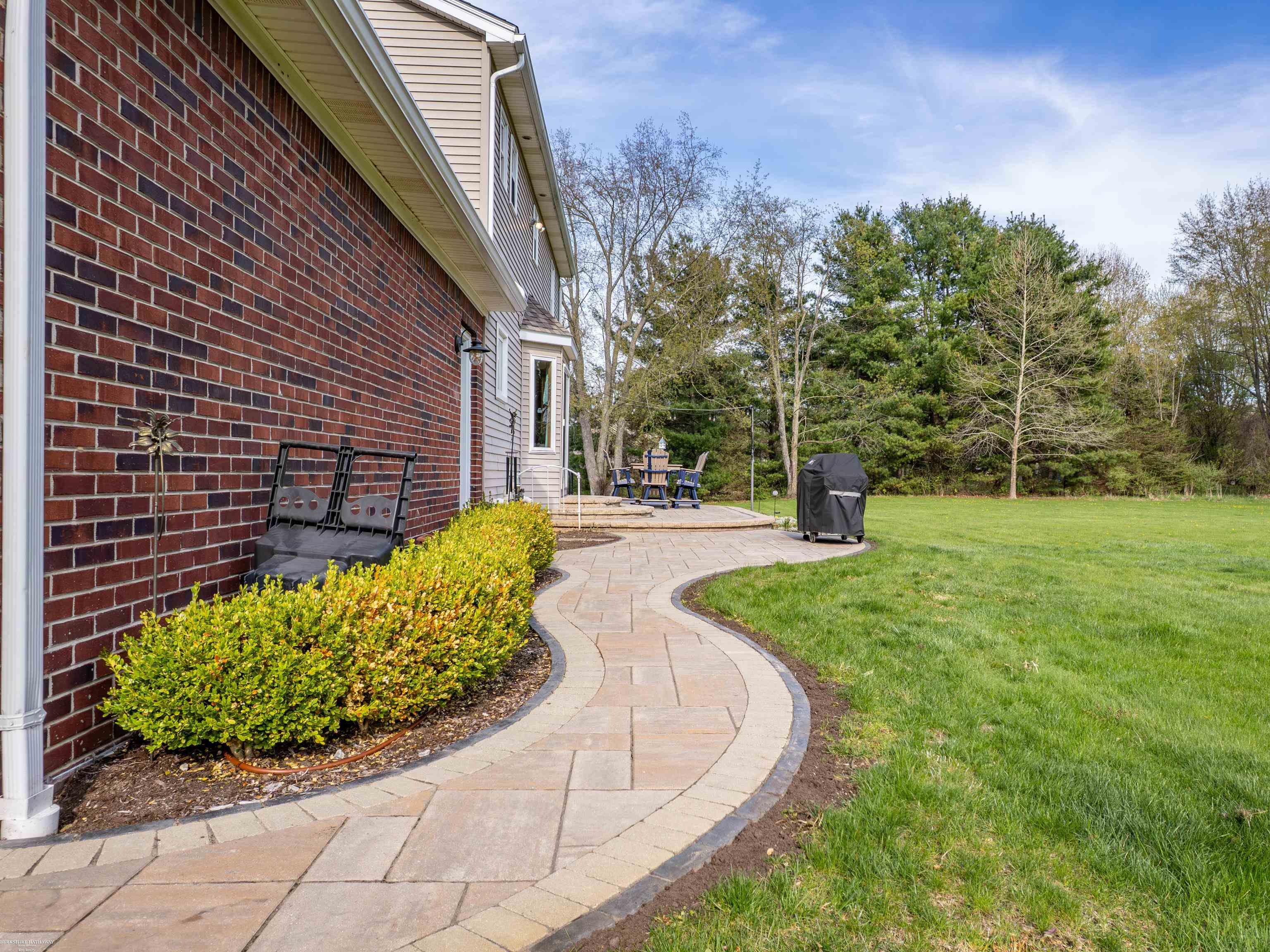 202 Donna Mae Drive, Leonard, MI, 48367