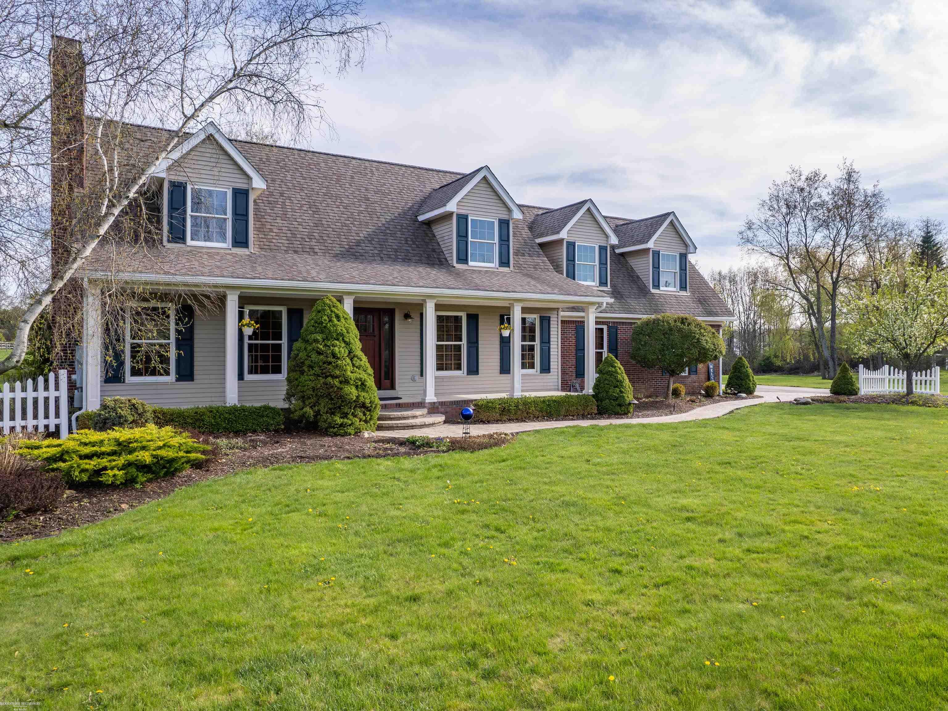 202 Donna Mae Drive, Leonard, MI, 48367