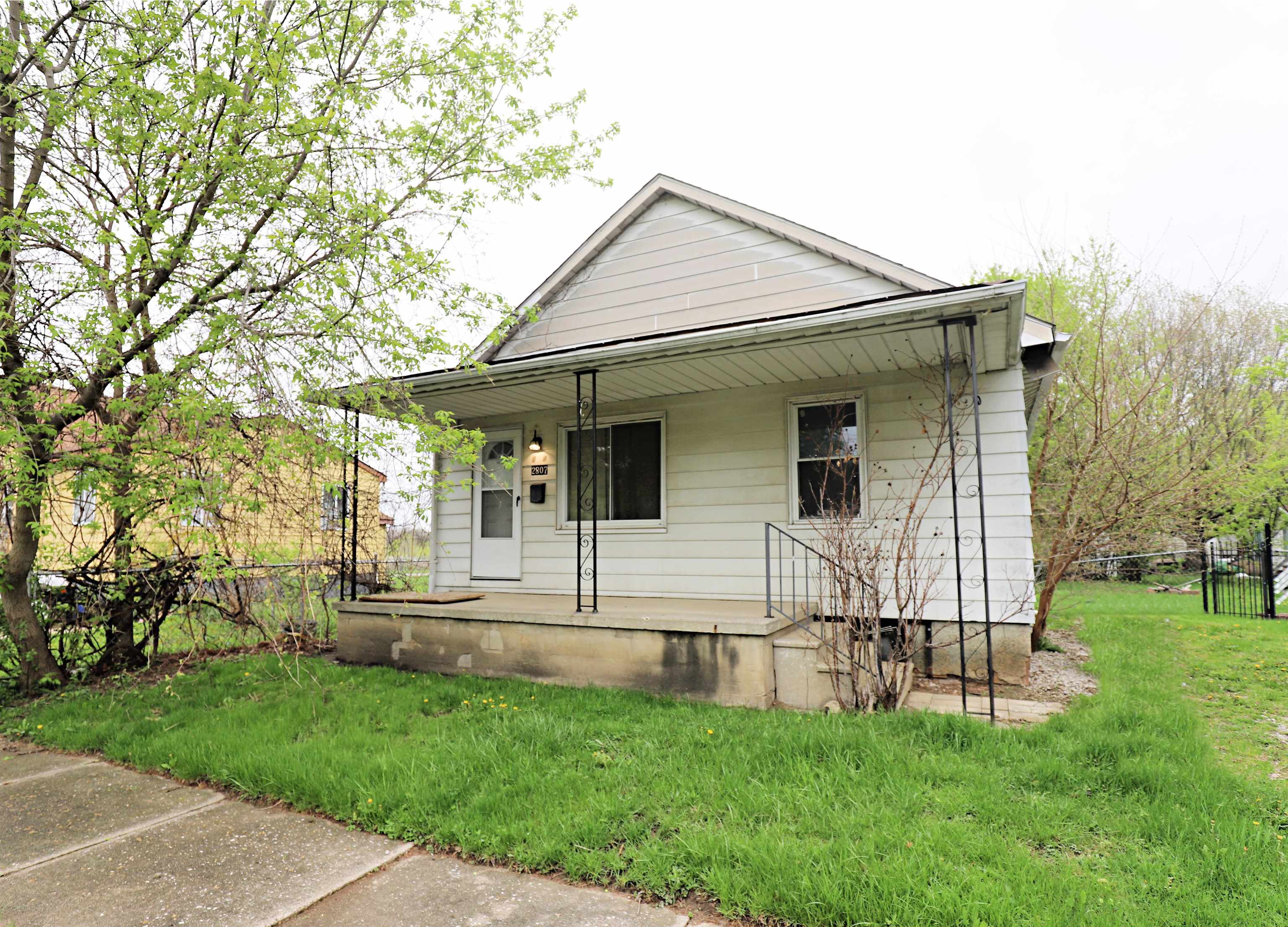 2807 Camden Avenue, Flint, MI, 48507