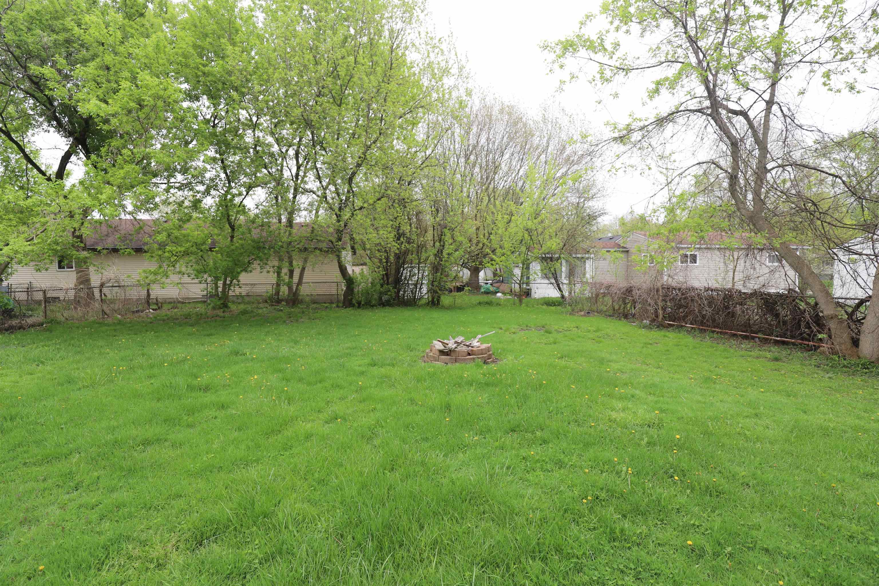 2807 Camden Avenue, Flint, MI, 48507