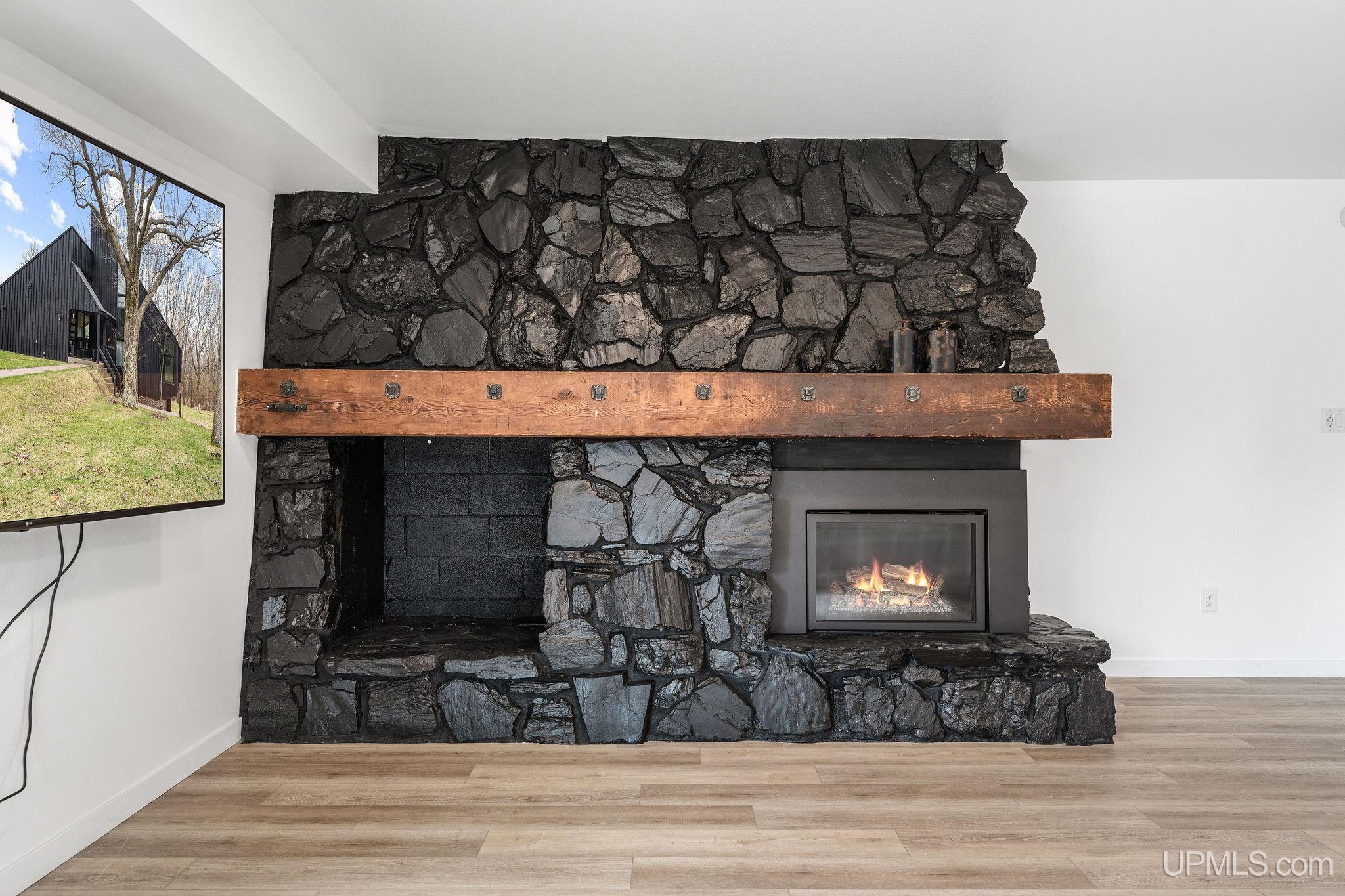 1035 E E Street, Iron Mountain, MI, 49801