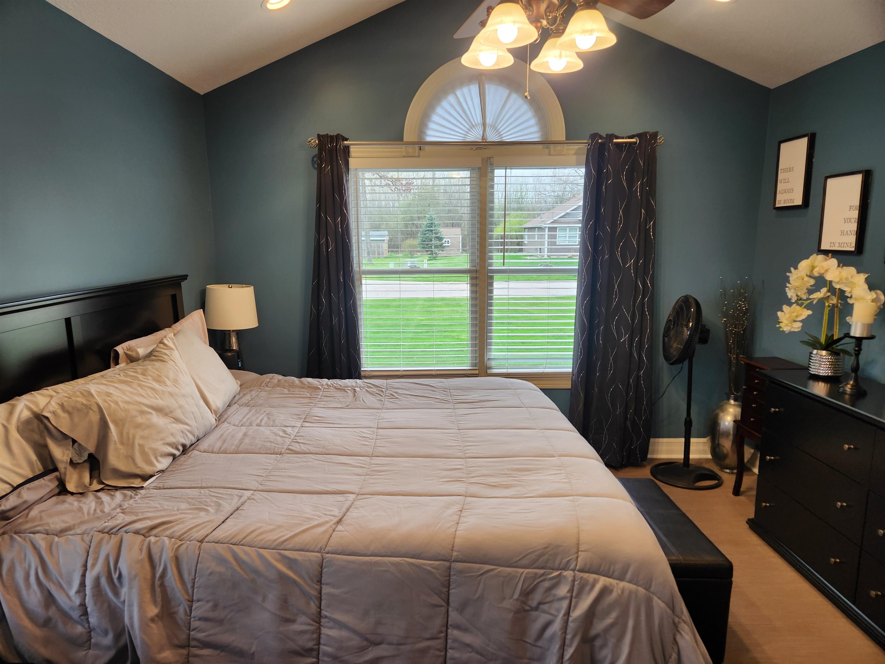 4587 Eastwood Drive, Auburn, MI, 48611