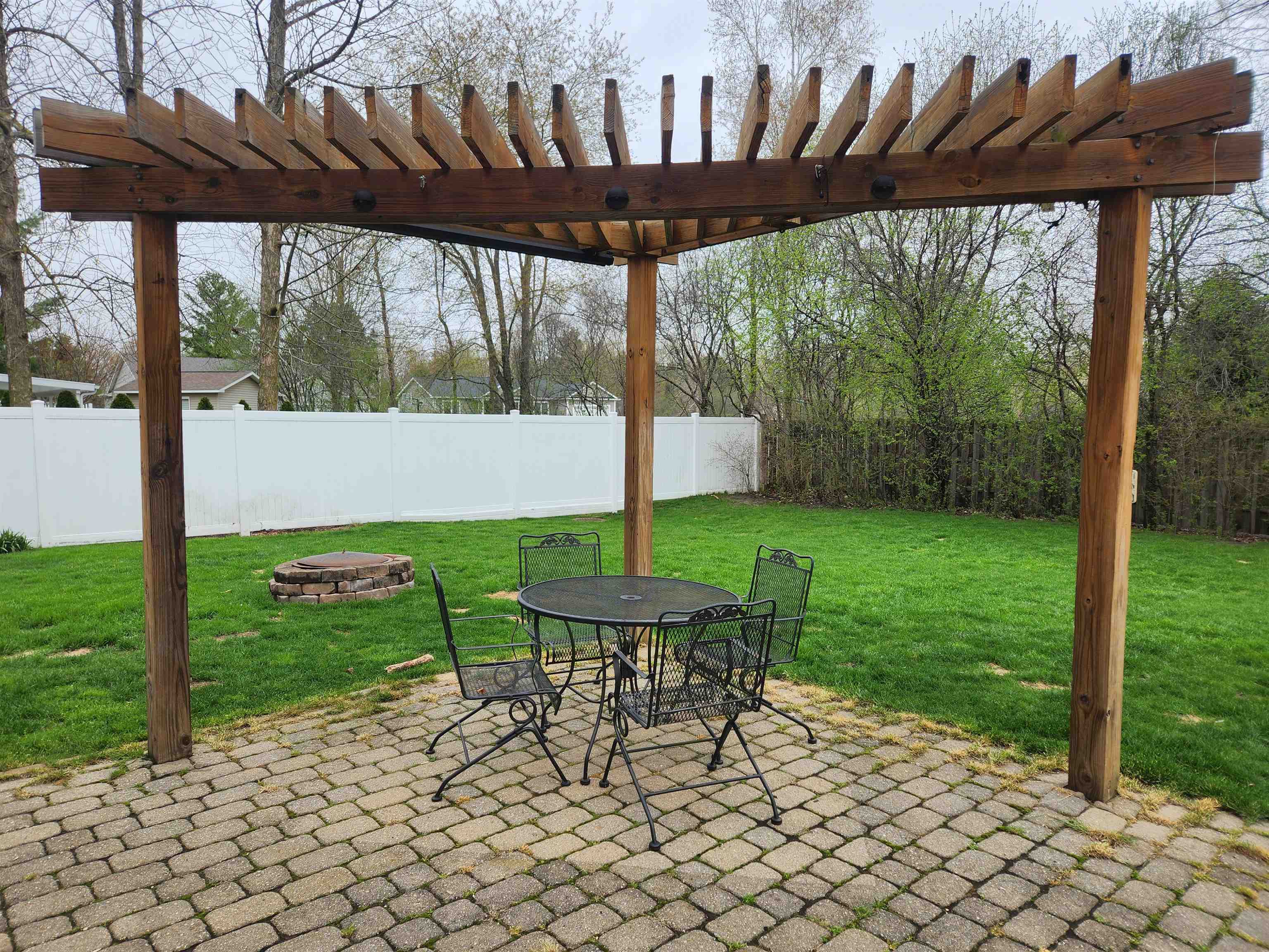 4587 Eastwood Drive, Auburn, MI, 48611