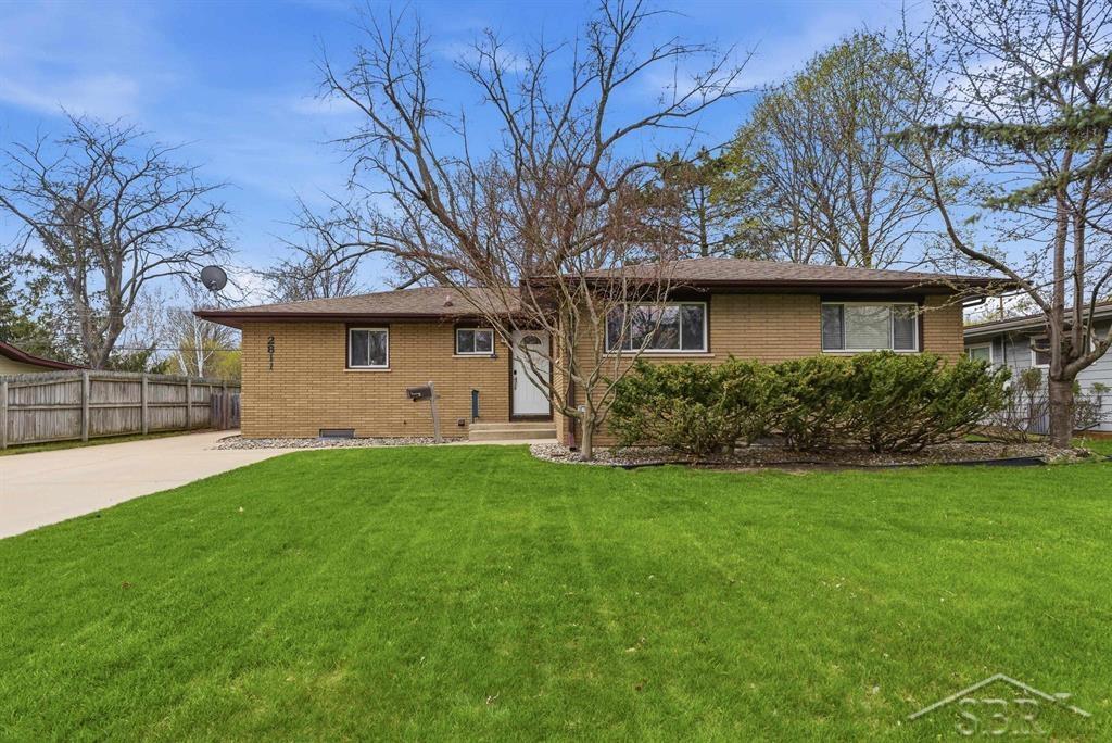 2811 Dina Street, Midland, MI, 48642