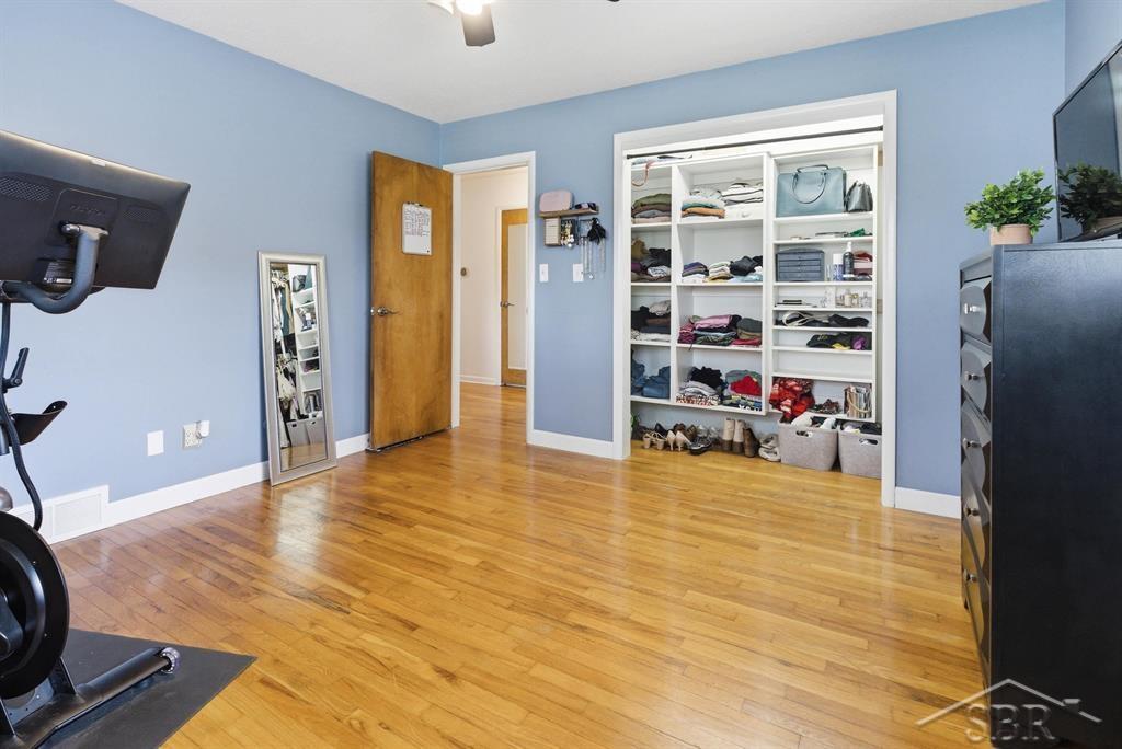 2811 Dina Street, Midland, MI, 48642