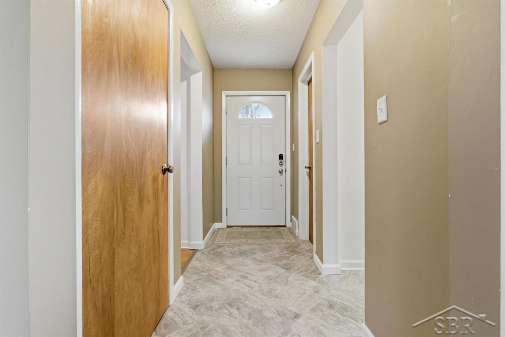 2811 Dina Street, Midland, MI, 48642