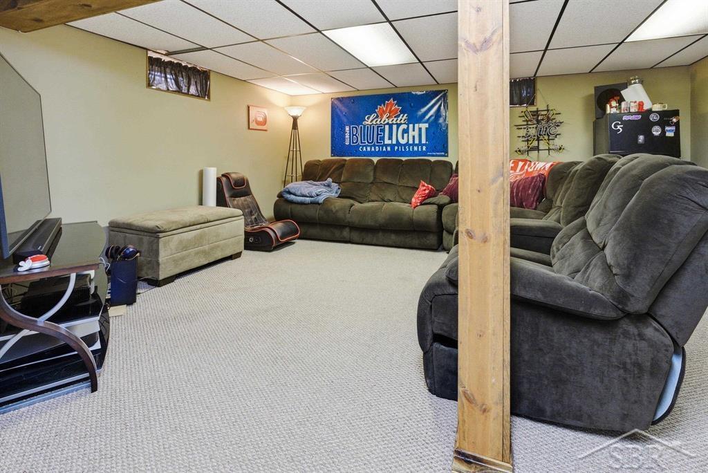 2811 Dina Street, Midland, MI, 48642
