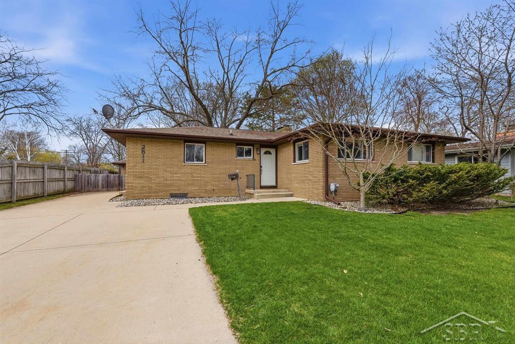 2811 Dina Street, Midland, MI, 48642