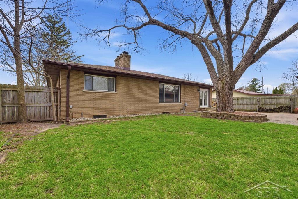2811 Dina Street, Midland, MI, 48642