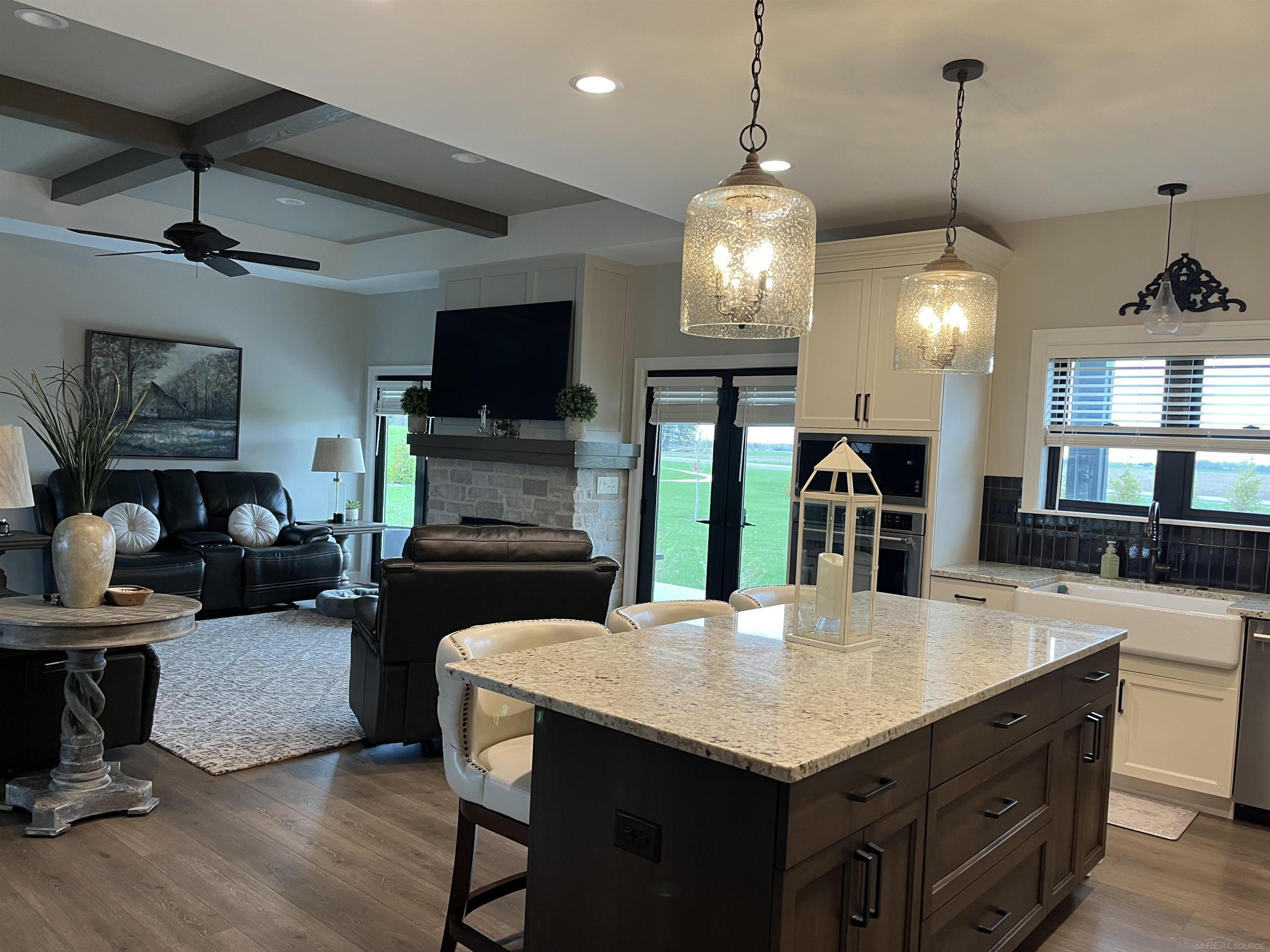 184 N Queens Creek Drive, Frankenmuth, MI, 48734