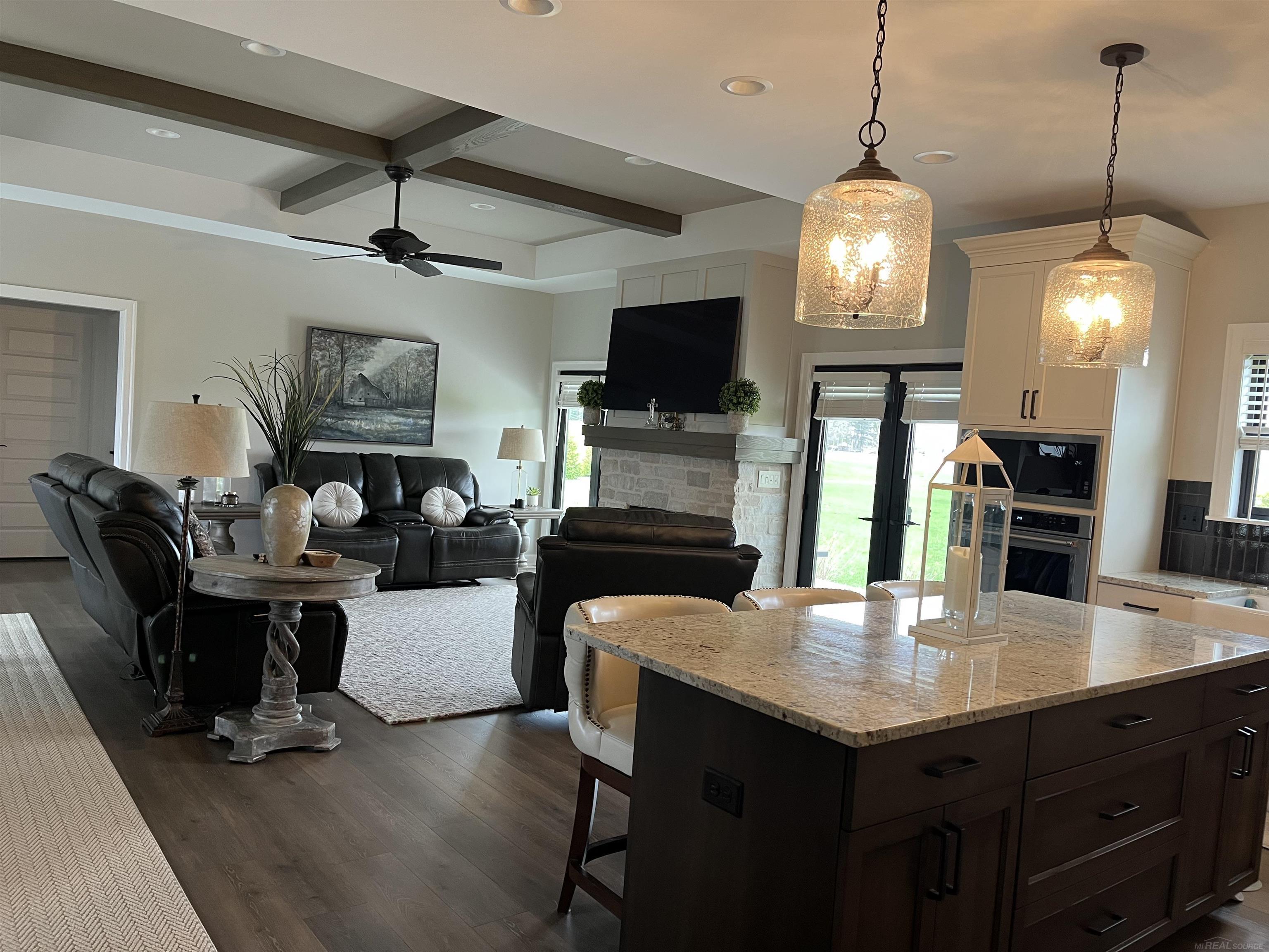 184 N Queens Creek Drive, Frankenmuth, MI, 48734