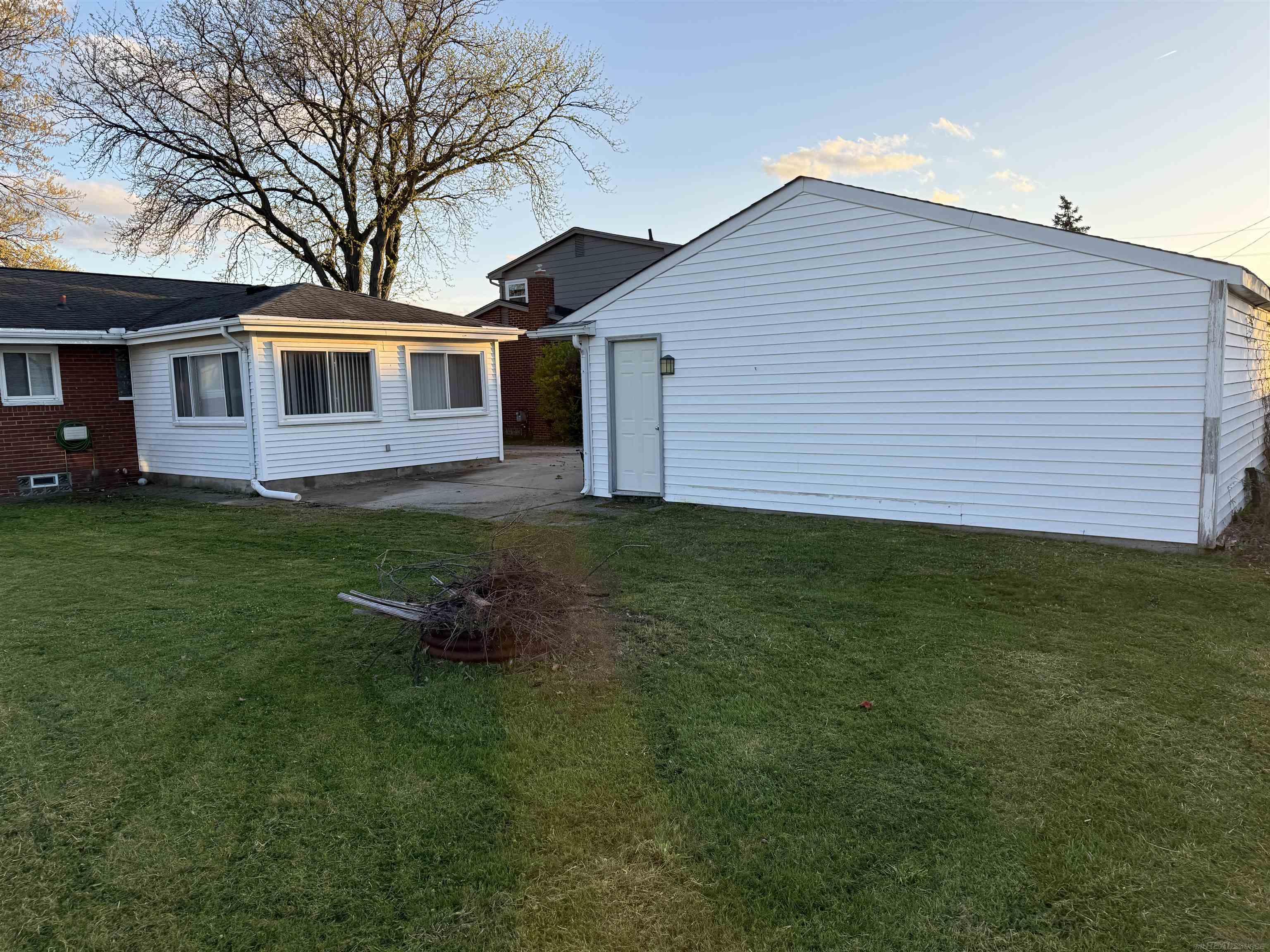 11641 Brougham Drive, Sterling Heights, MI, 48312