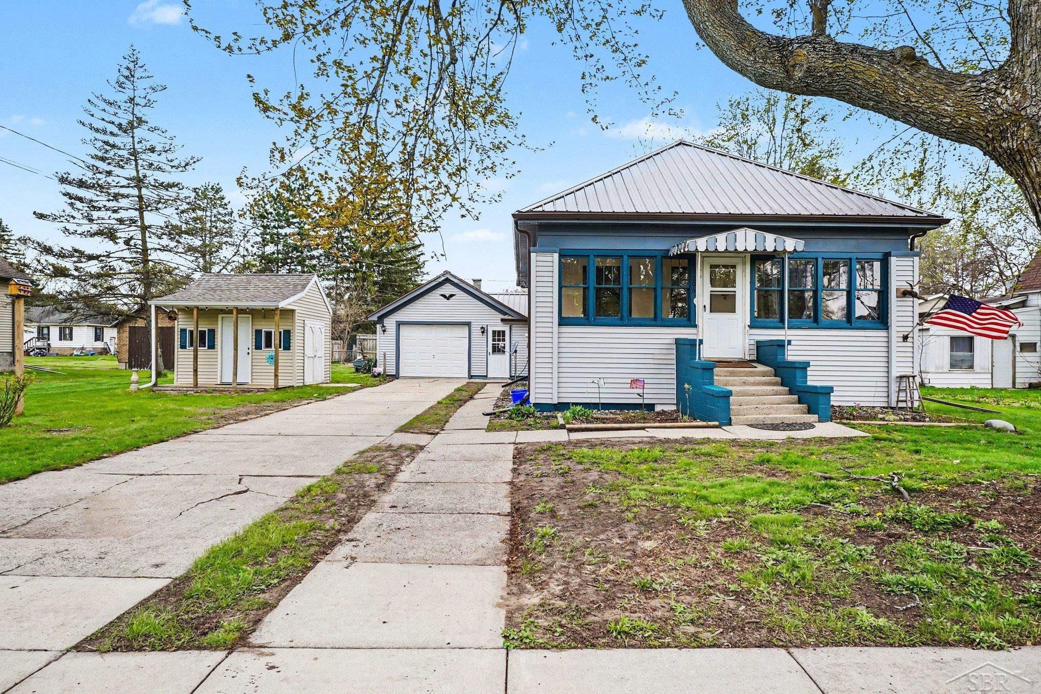 206 S Maple Street, Hemlock, MI, 48626