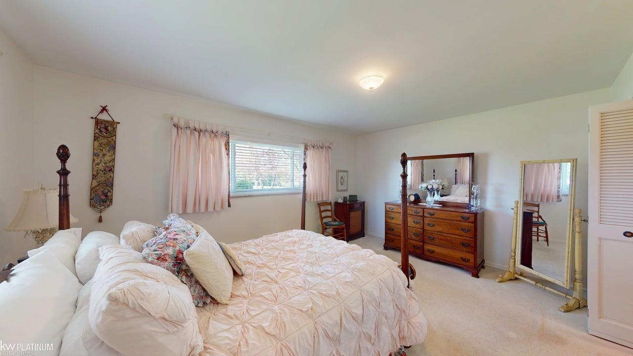 1331 Fieldway Drive, Bloomfield Hills, MI, 48302