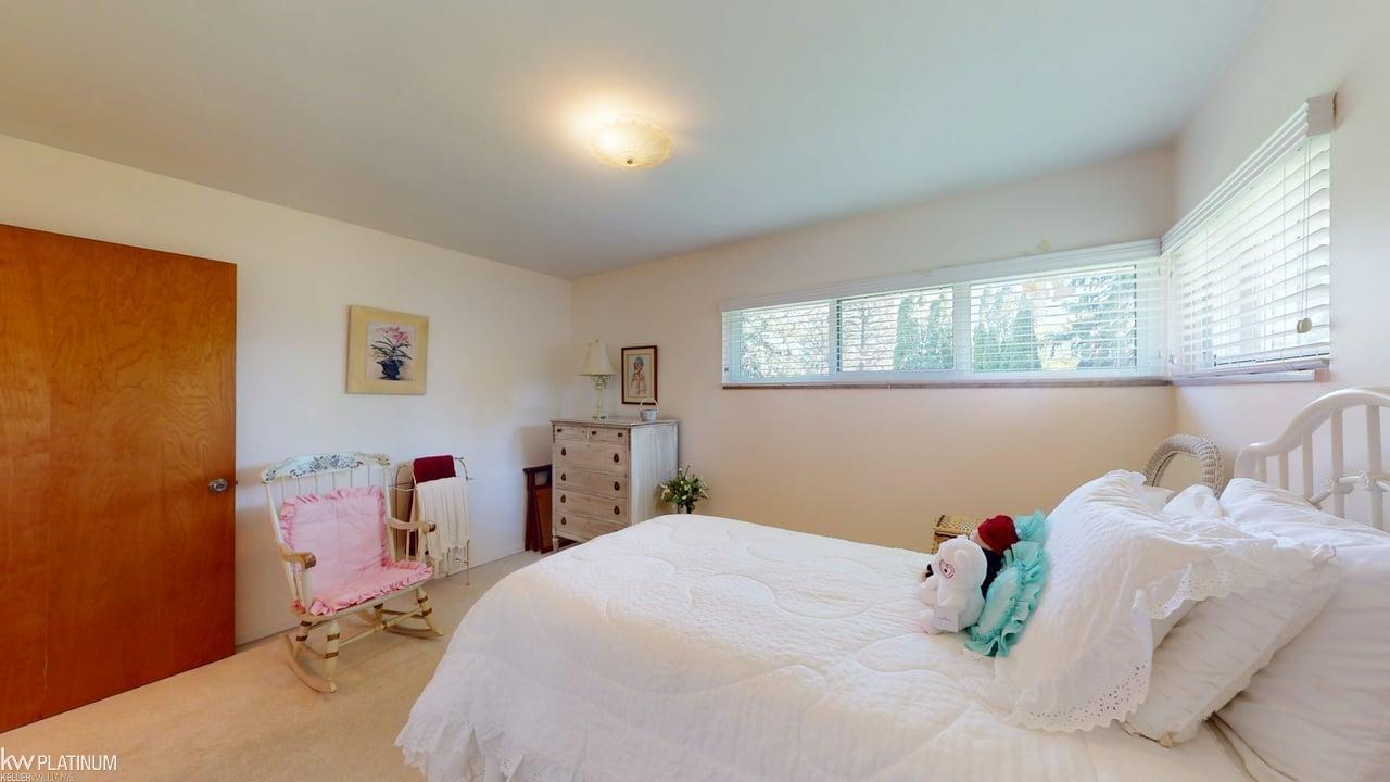 1331 Fieldway Drive, Bloomfield Hills, MI, 48302