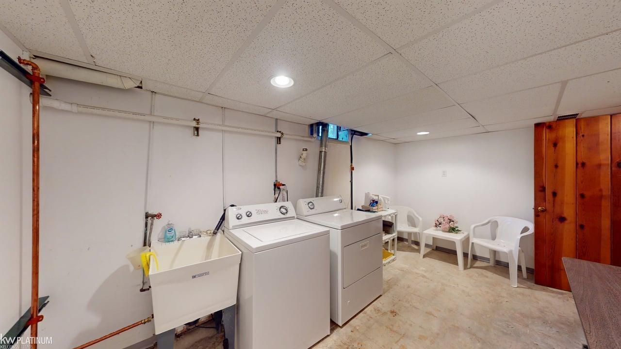 1331 Fieldway Drive, Bloomfield Hills, MI, 48302