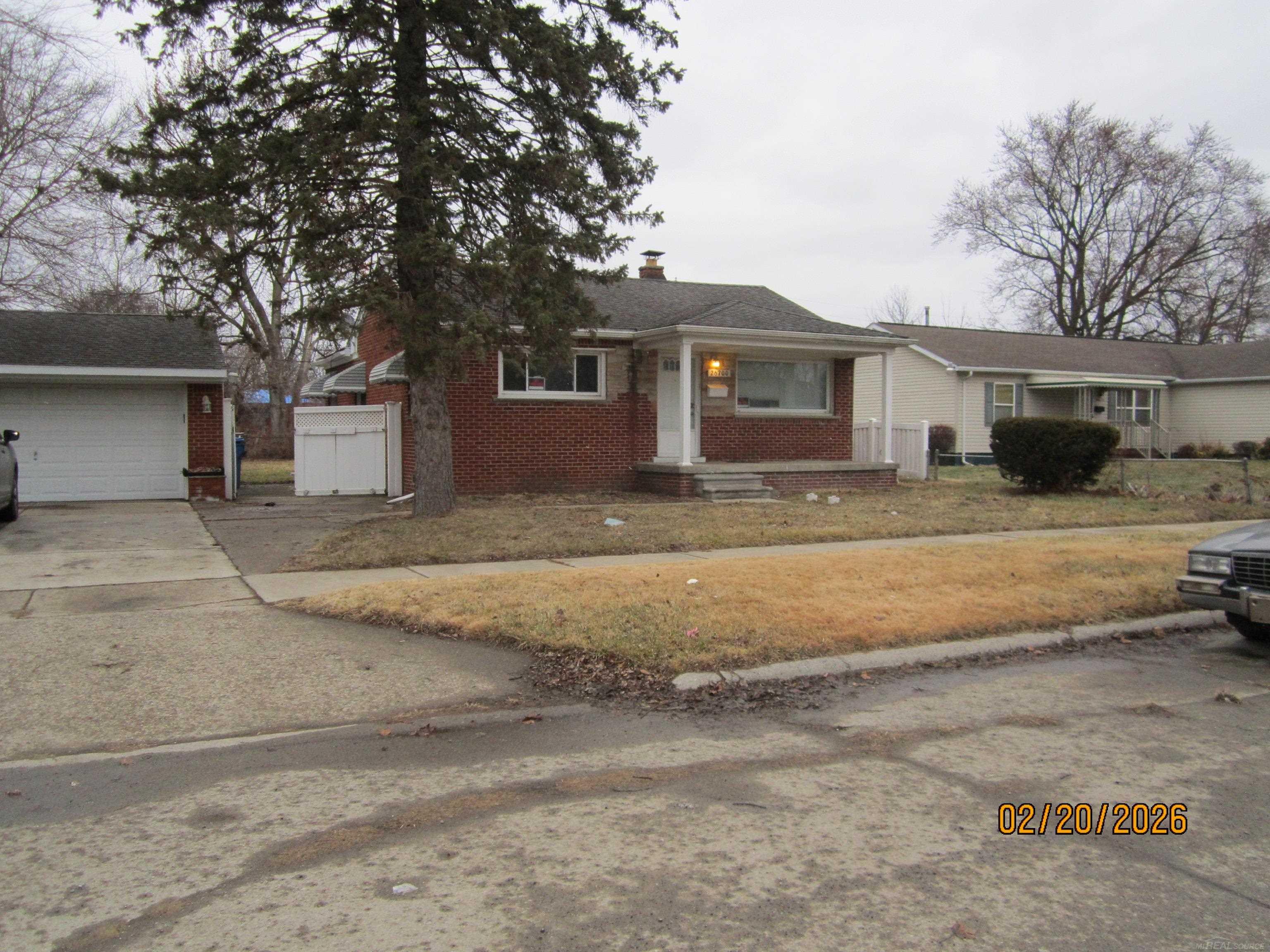 26700 Hopkins Street, Inkster, MI, 48141